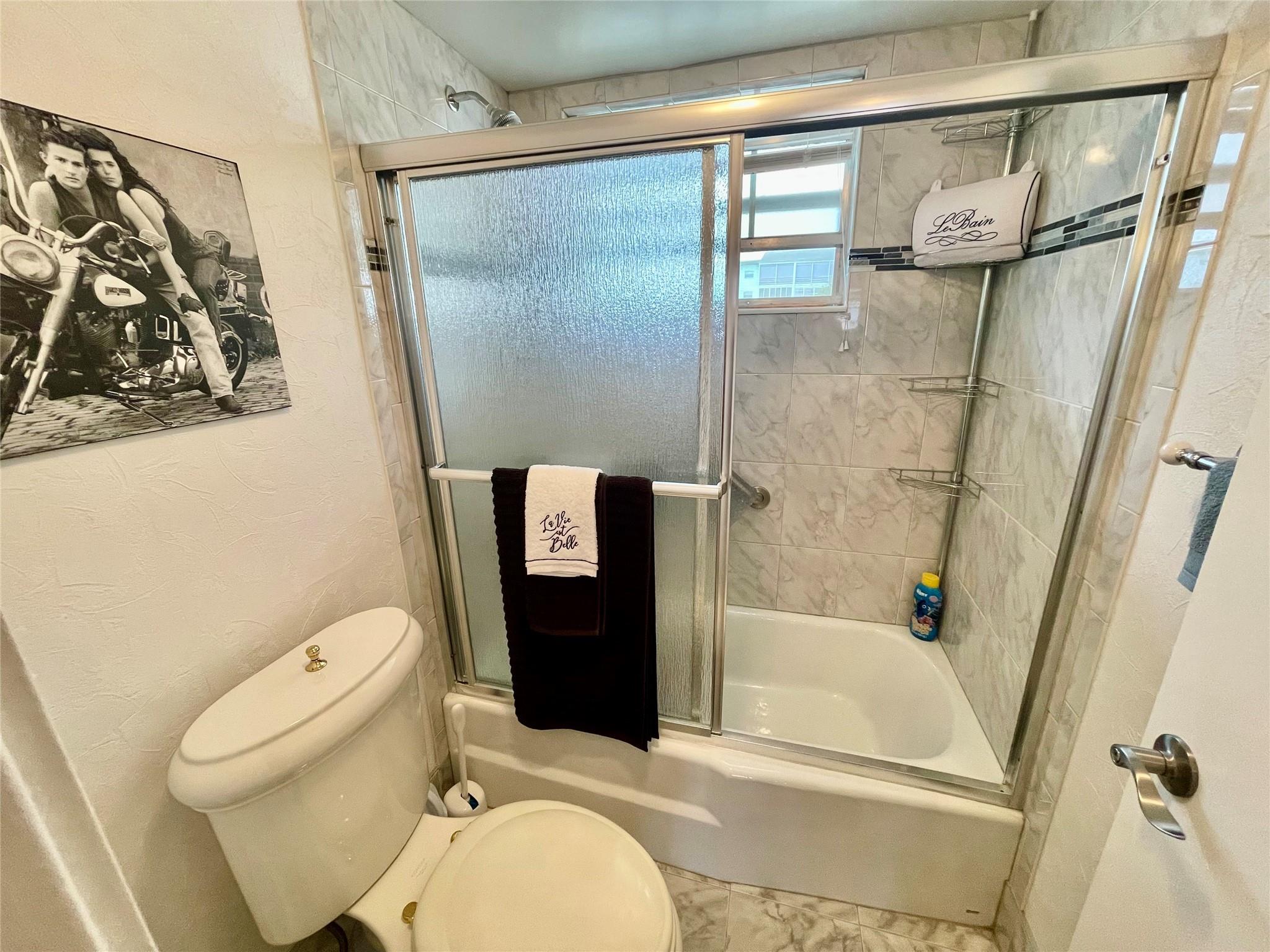 Ruby Condo - Residential