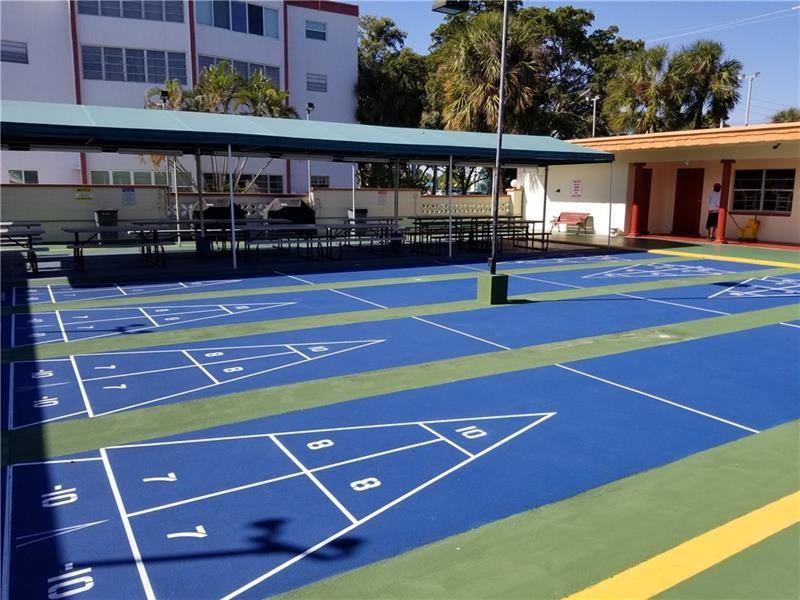 Ruby Condo - Residential