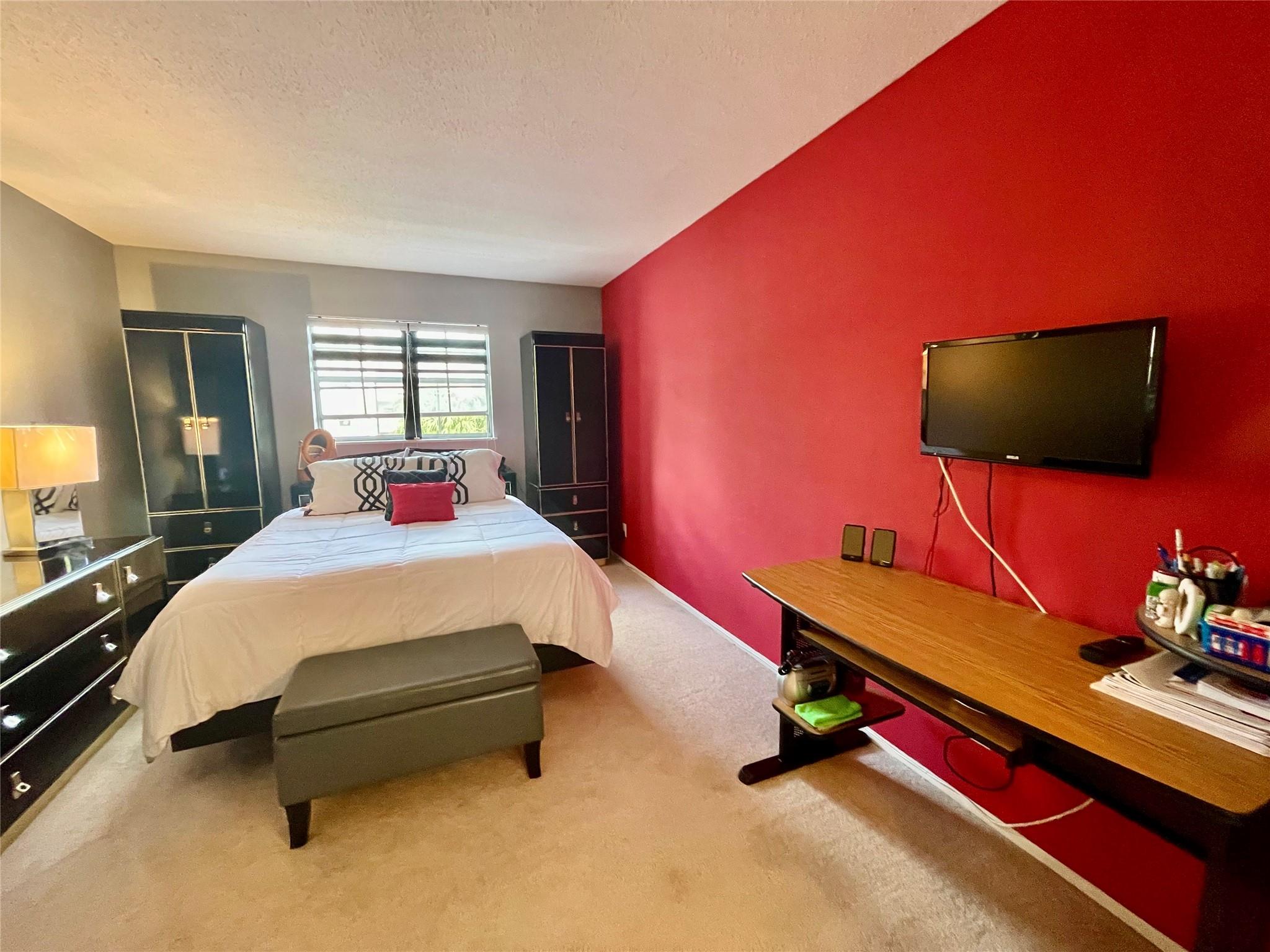 Ruby Condo - Residential