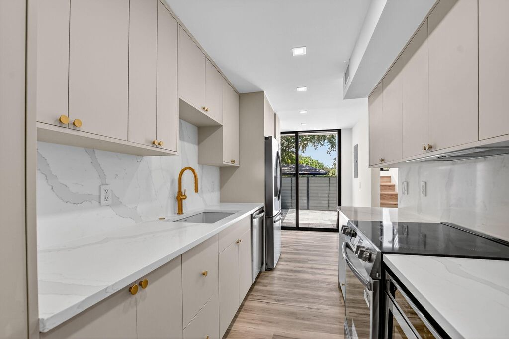 Photo of 3402 Bridgewood Drive, Boca Raton, FL 33434 (MLS # R11123836)