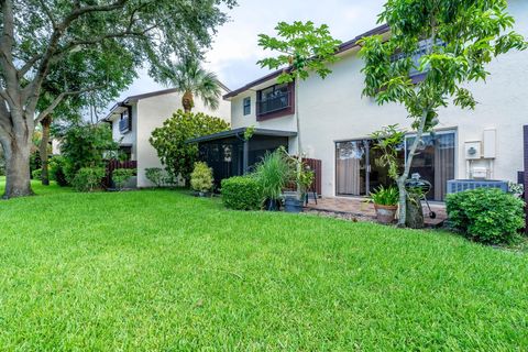 Tiny photo for 3727 Carambola Circle N #2823, Coconut Creek, FL 33066 (MLS # B26050609)