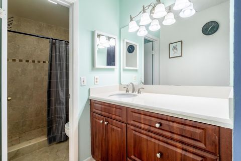 Tiny photo for 3727 Carambola Circle N #2823, Coconut Creek, FL 33066 (MLS # B26050609)