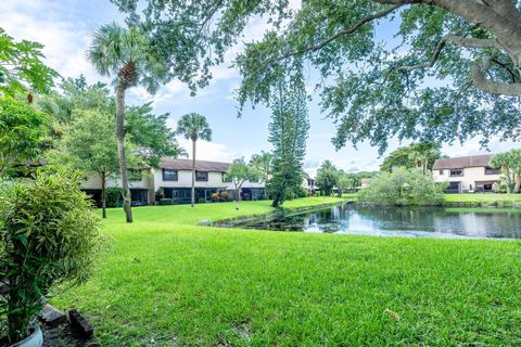 Tiny photo for 3727 Carambola Circle N #2823, Coconut Creek, FL 33066 (MLS # B26050609)