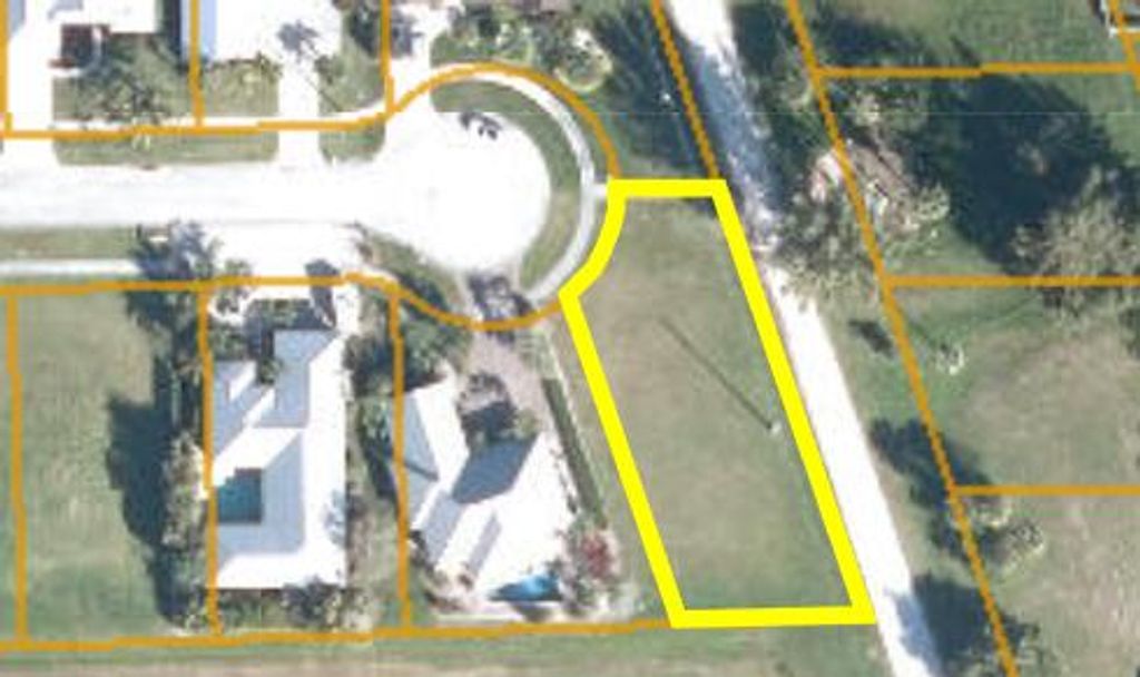 Photo of 1715 Francis Court, Fort Pierce, FL 34949 (MLS # R11027057)