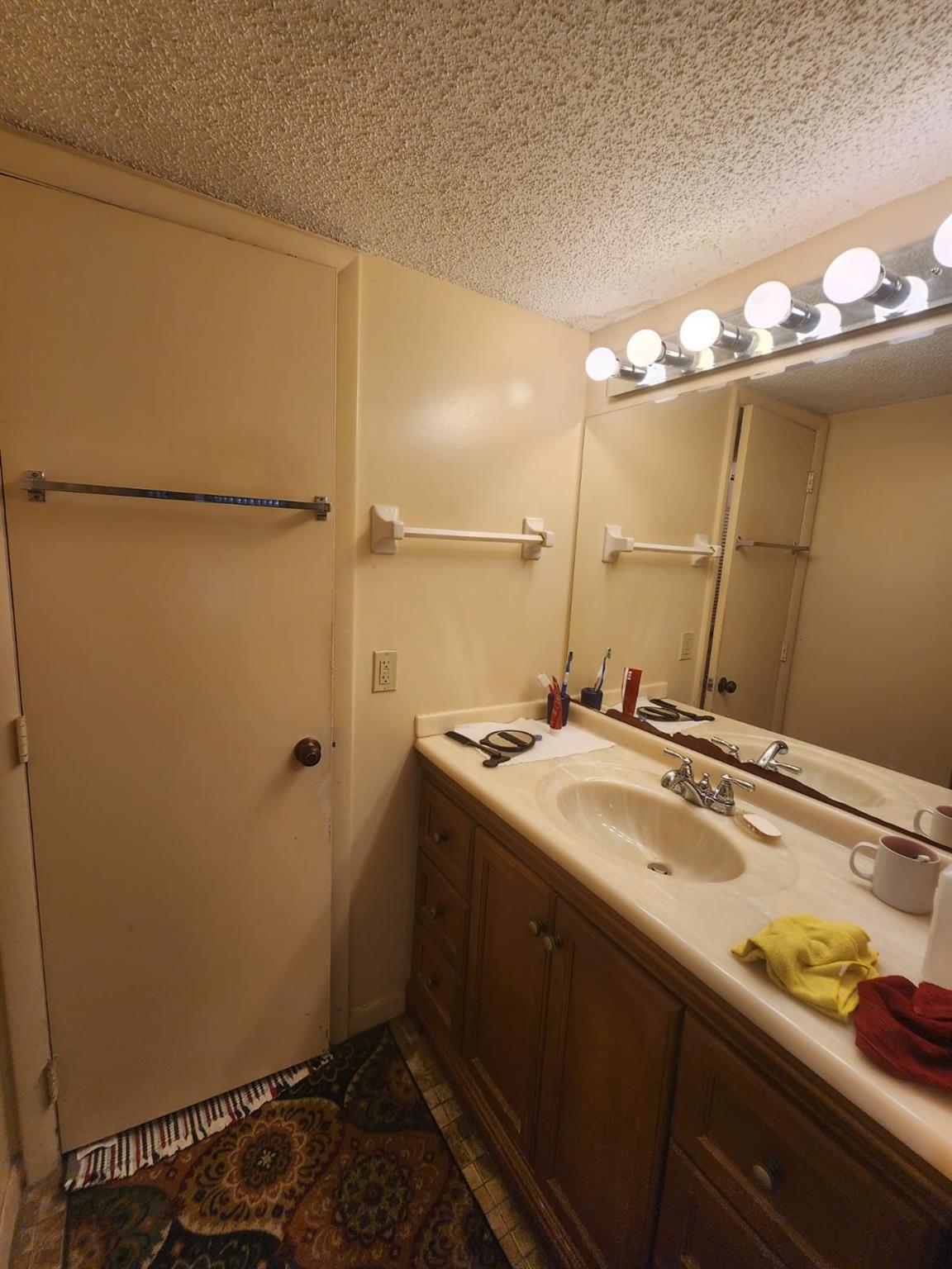 Bermuda Club Seven Condo - Residential Lease