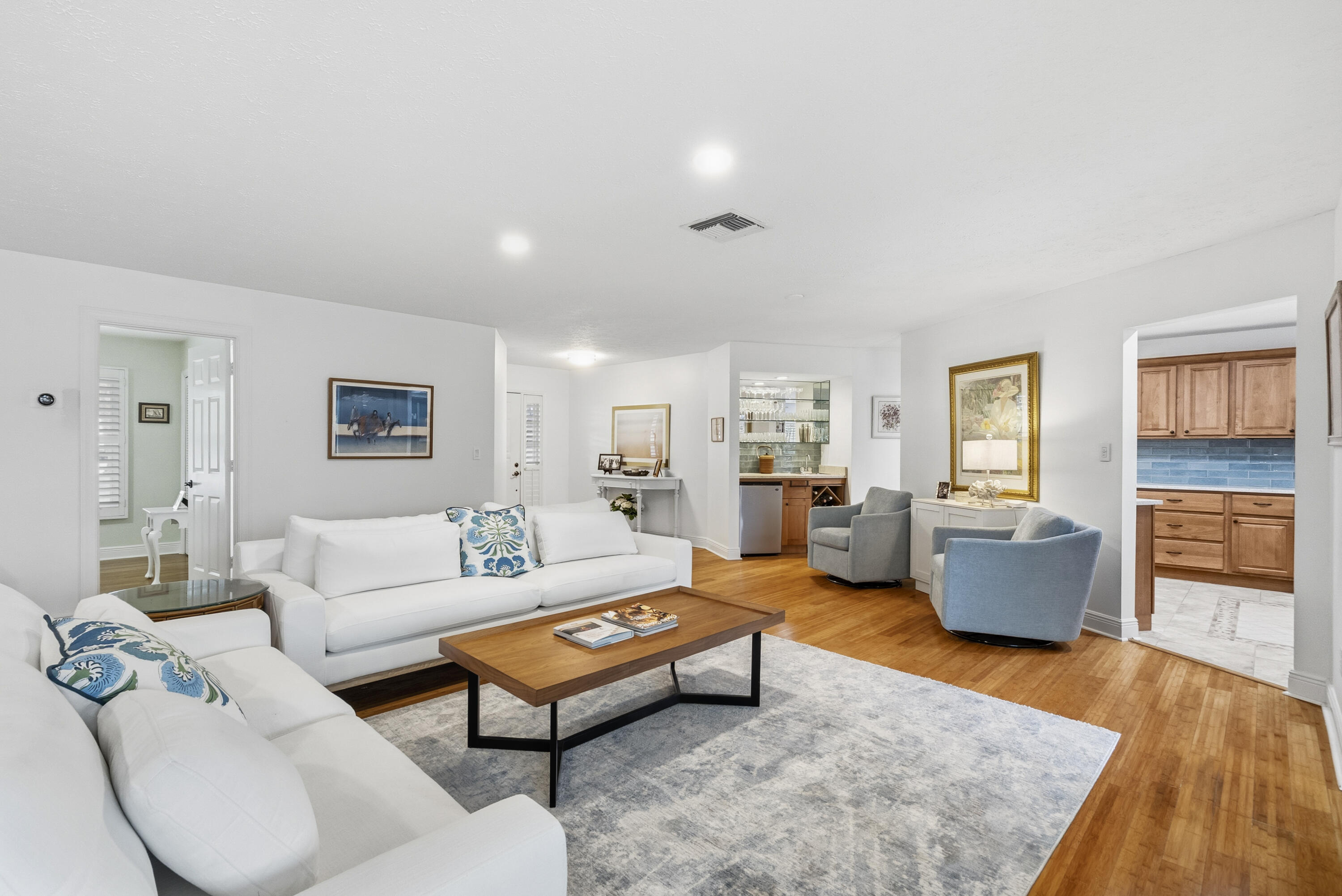 MARINER SANDS COUNTRY CLUB - Residential