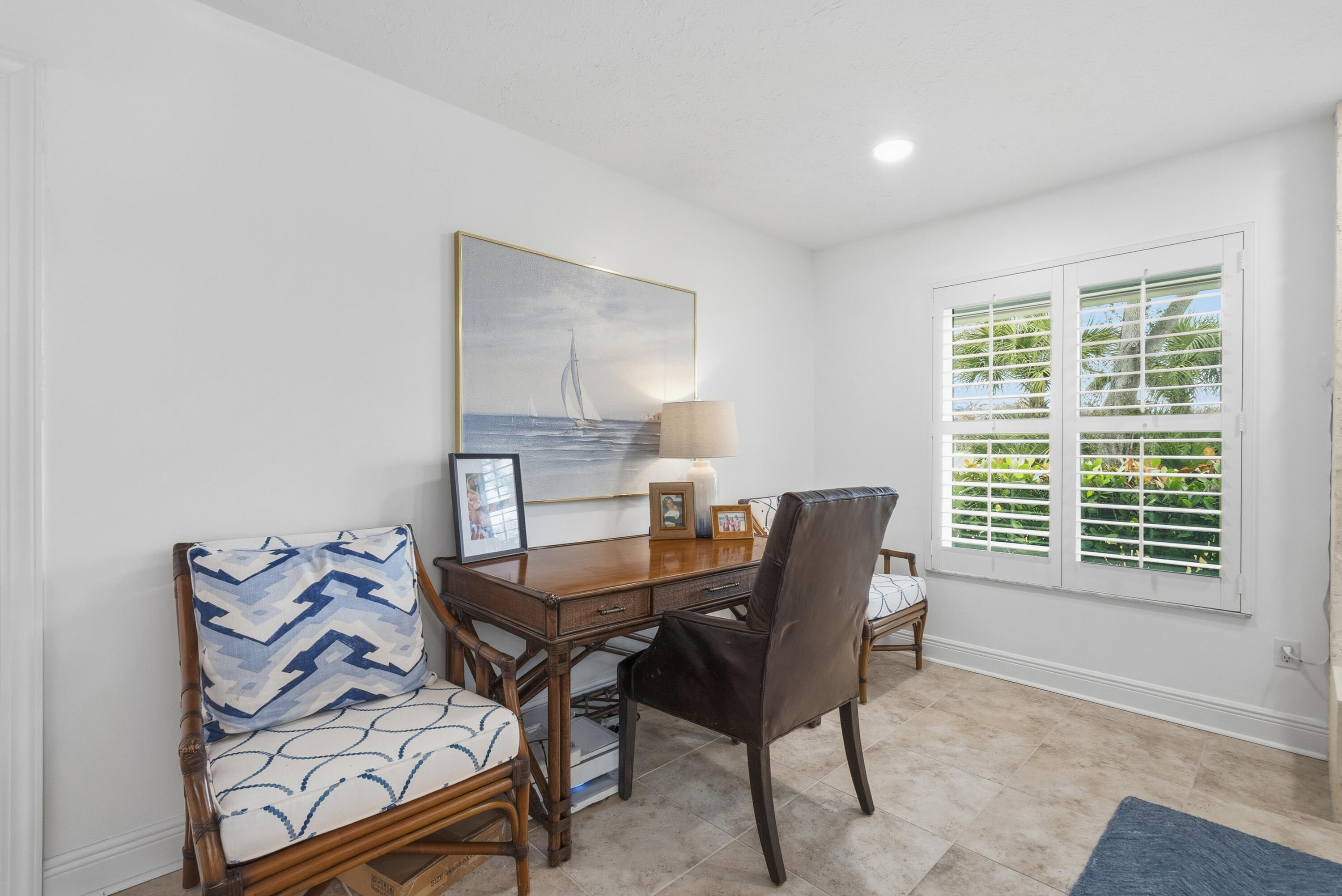 MARINER SANDS COUNTRY CLUB - Residential