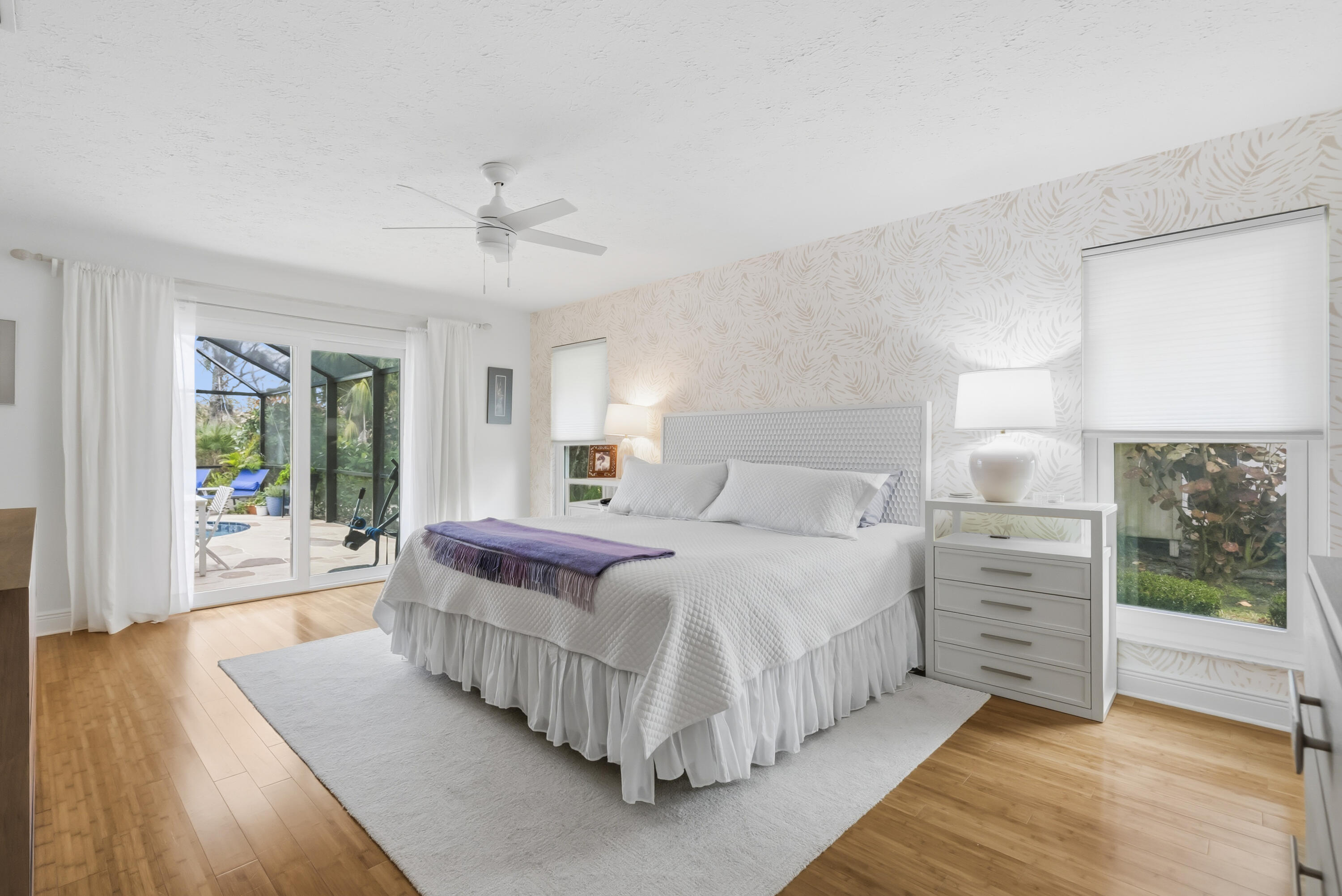 MARINER SANDS COUNTRY CLUB - Residential