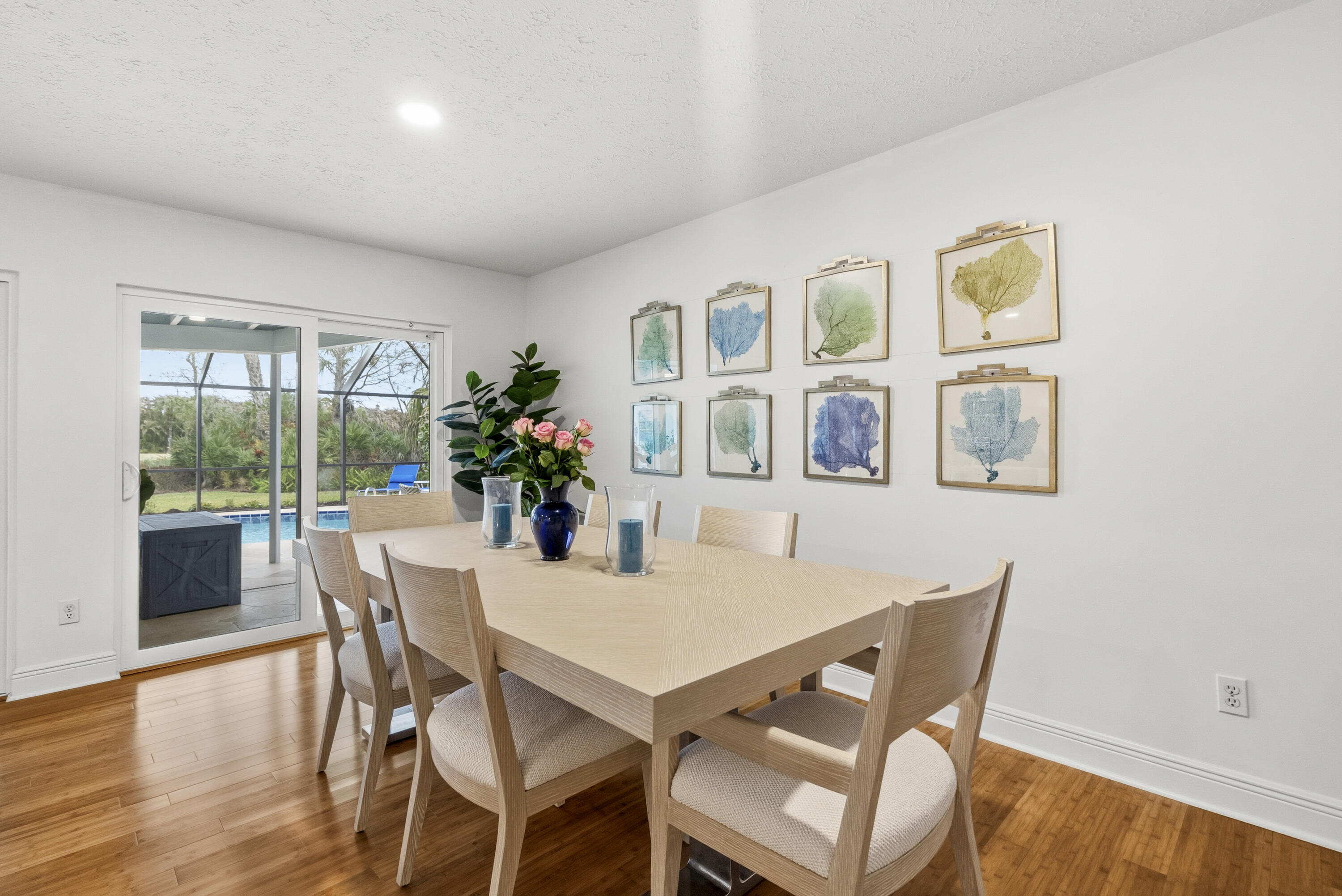 MARINER SANDS COUNTRY CLUB - Residential