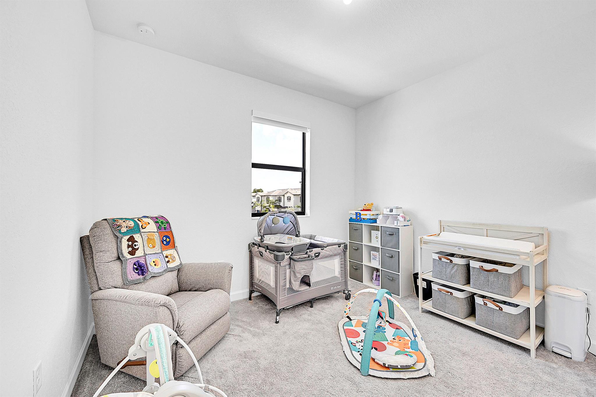 VIEWPOINT AT VISTA LAGO - Residential