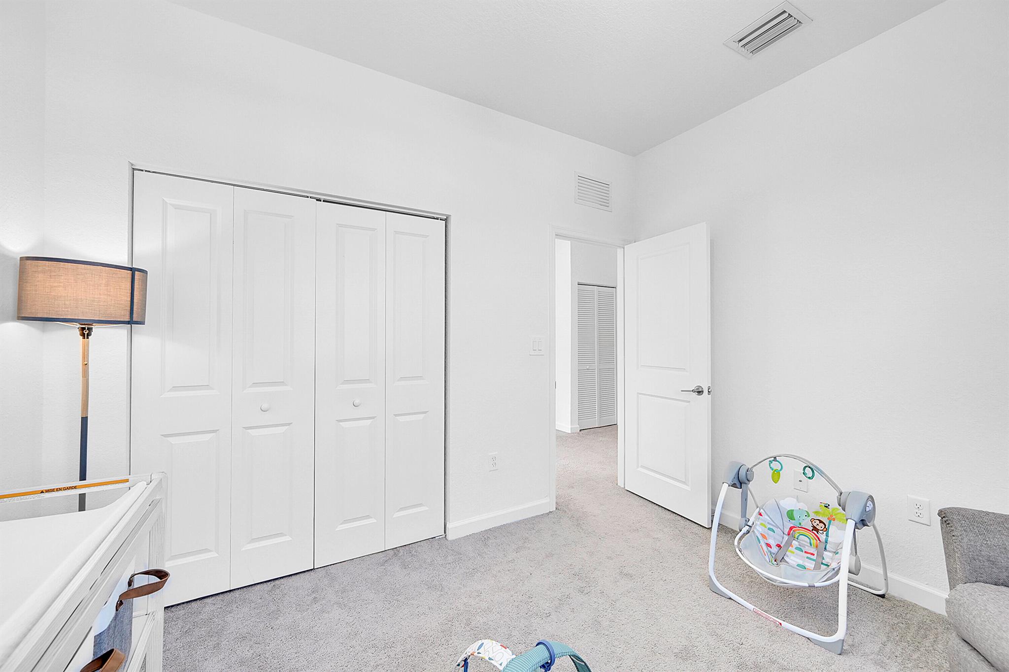 VIEWPOINT AT VISTA LAGO - Residential