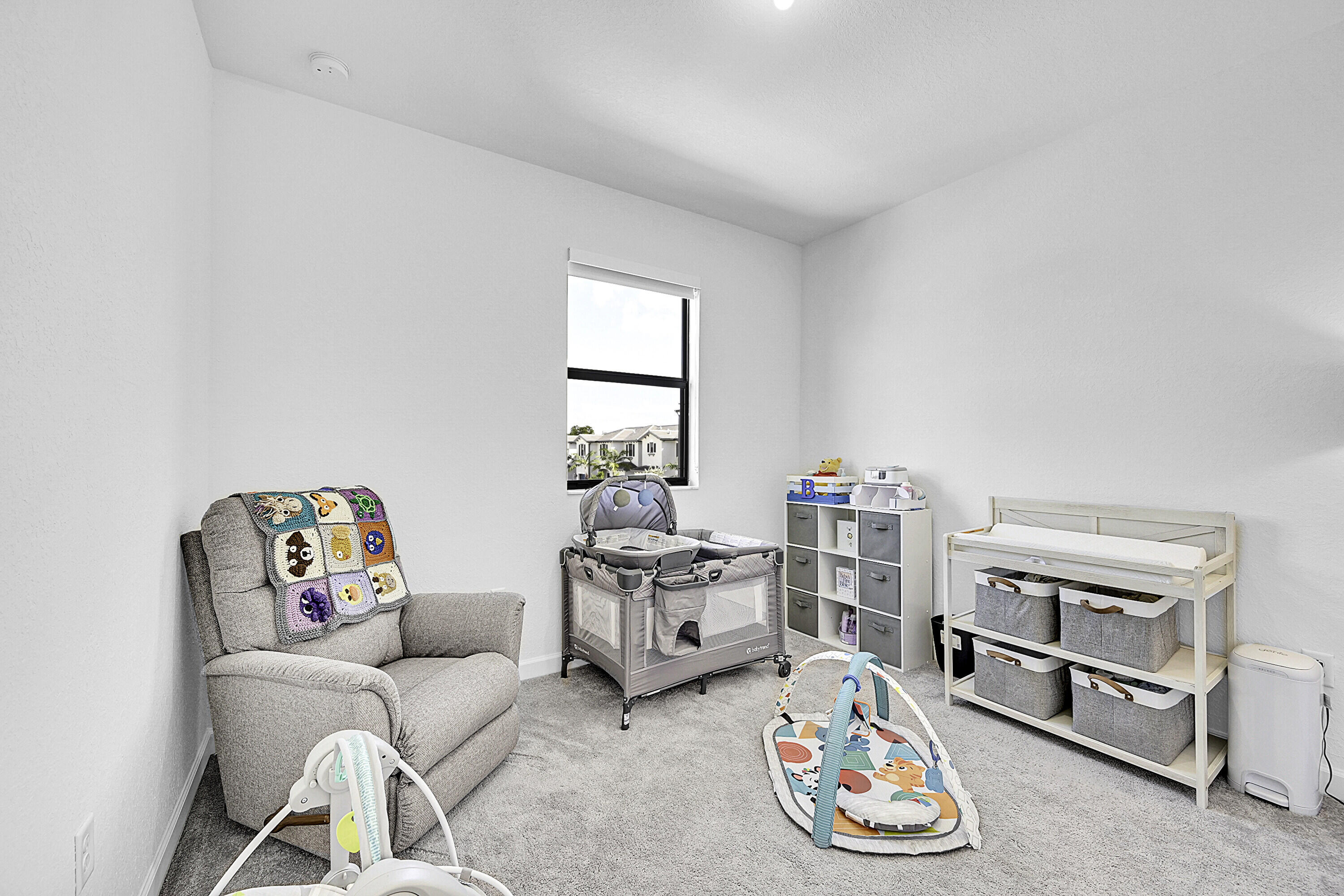 VIEWPOINT AT VISTA LAGO - Residential