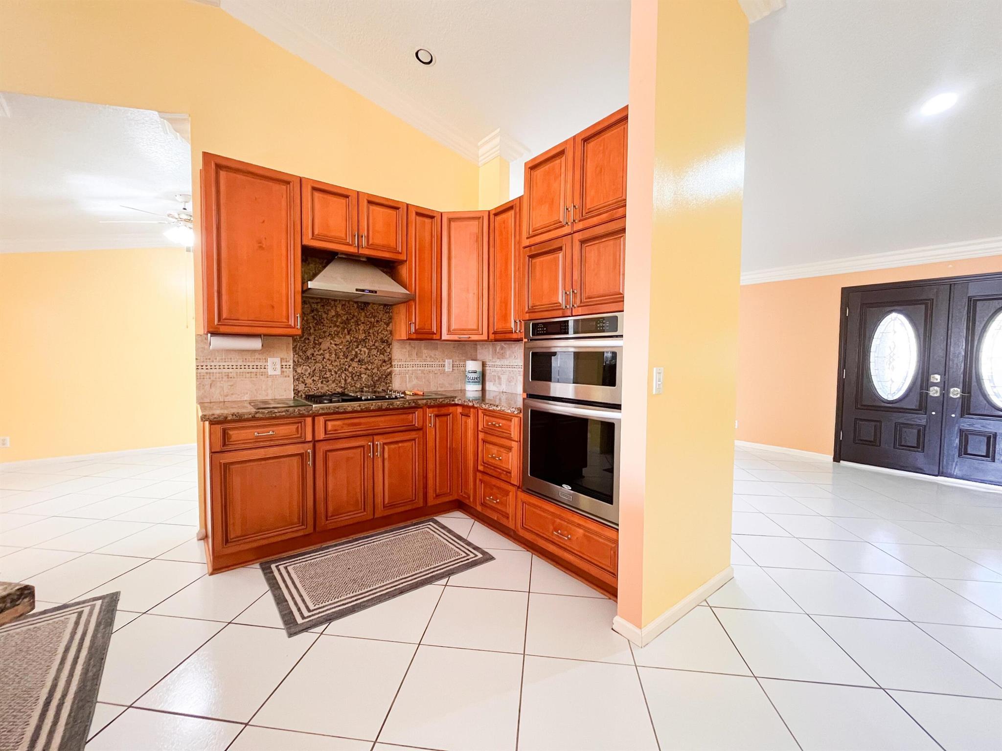 OLIVE TREE - PAR 6B - Residential Lease