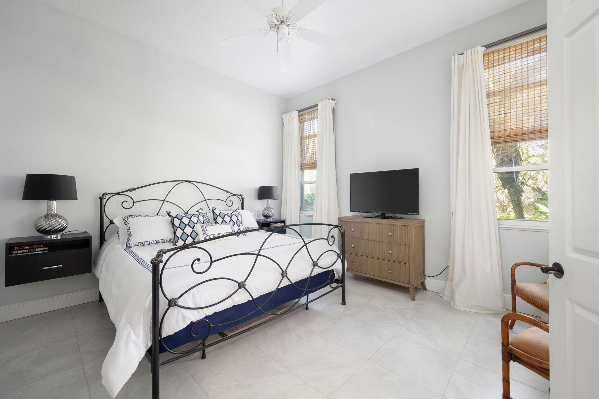 ISLAND CLUB OF VERO BEACH - Residential