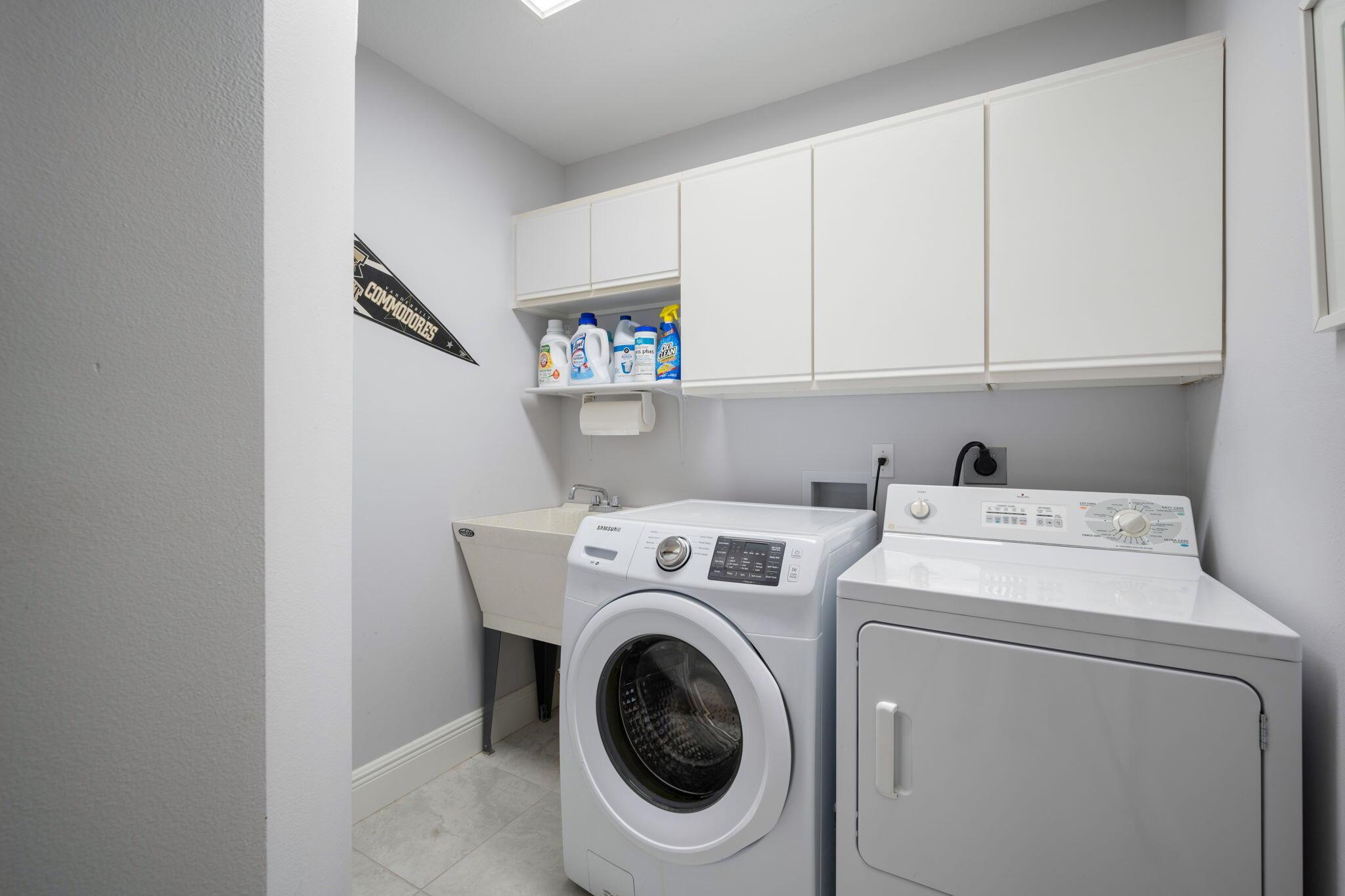 ISLAND CLUB OF VERO BEACH - Residential