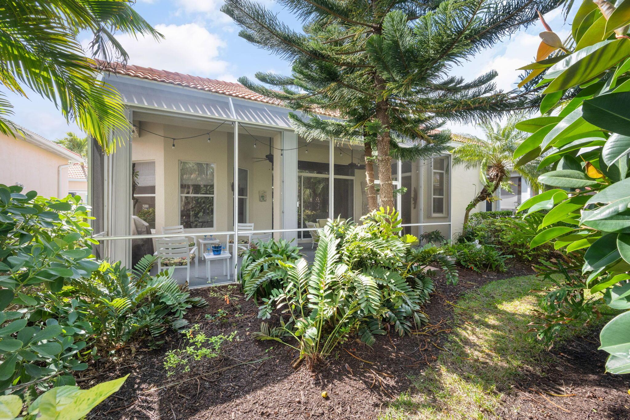 ISLAND CLUB OF VERO BEACH - Residential