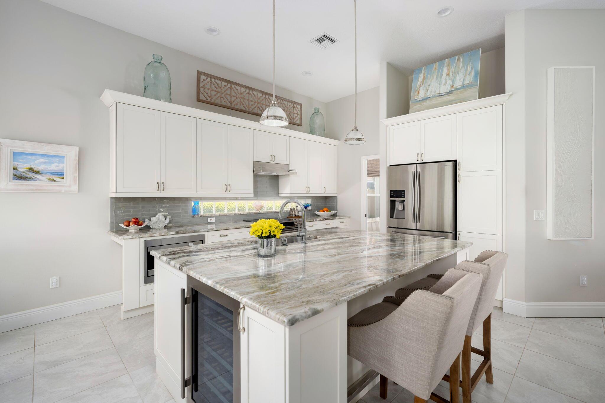 ISLAND CLUB OF VERO BEACH - Residential