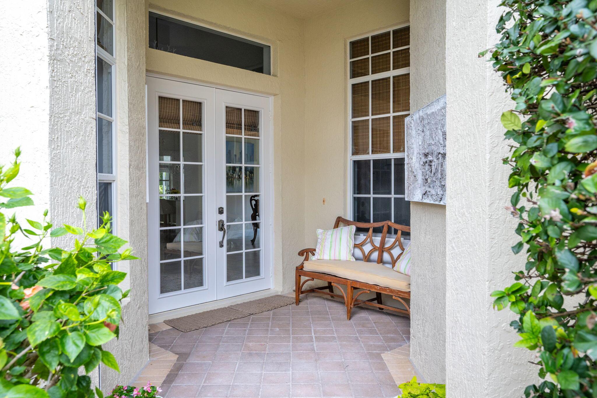 ISLAND CLUB OF VERO BEACH - Residential