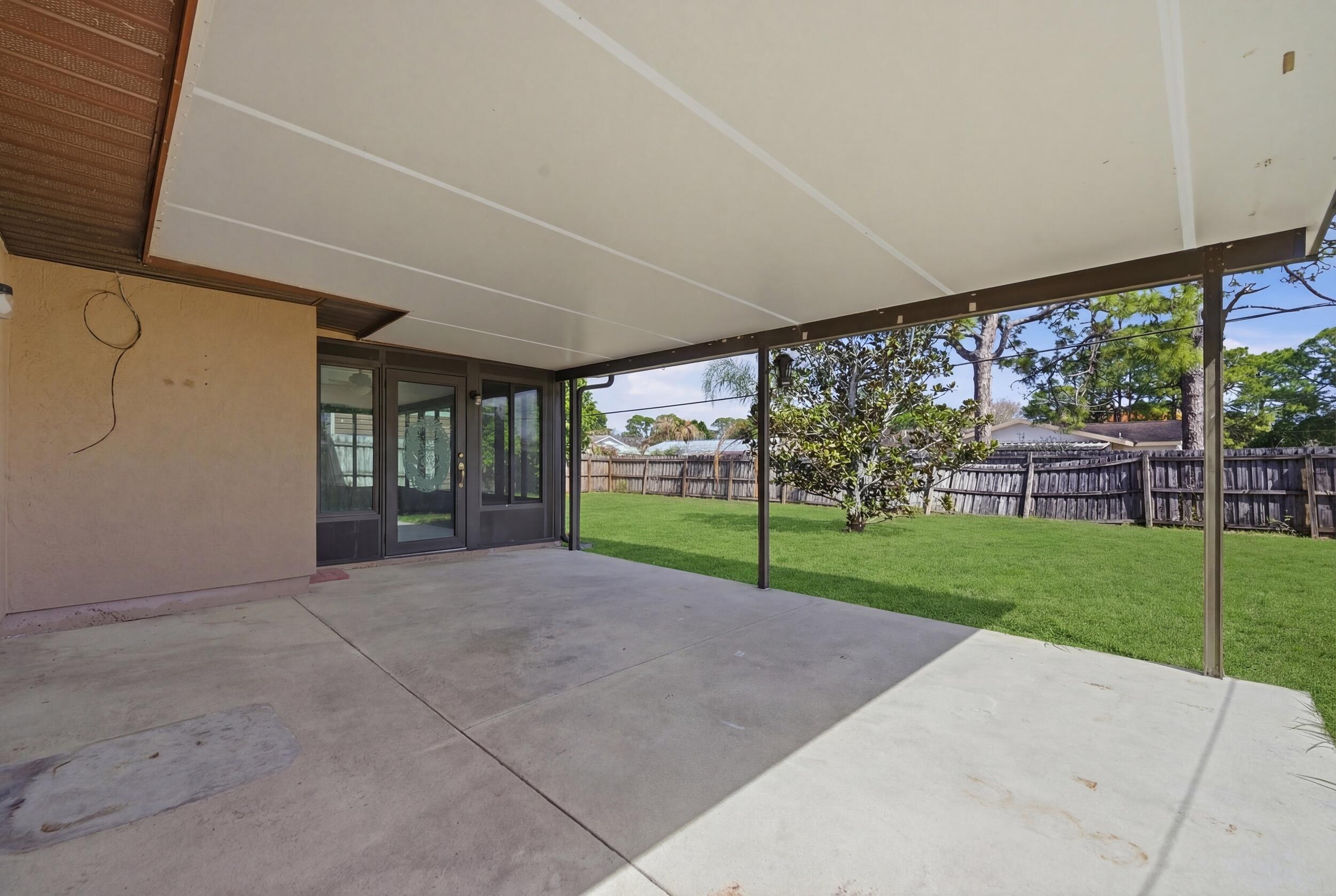 PORT ST LUCIE SECTION 18 - Residential