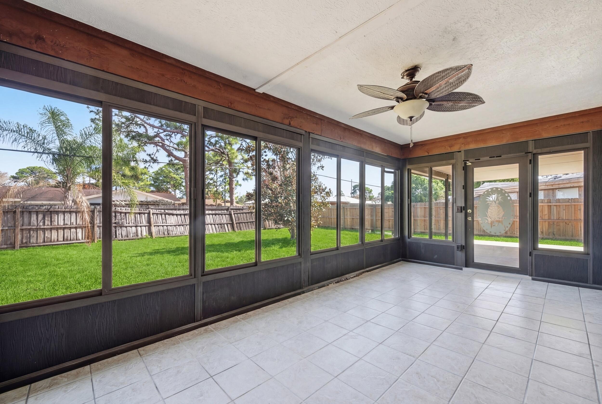 PORT ST LUCIE SECTION 18 - Residential