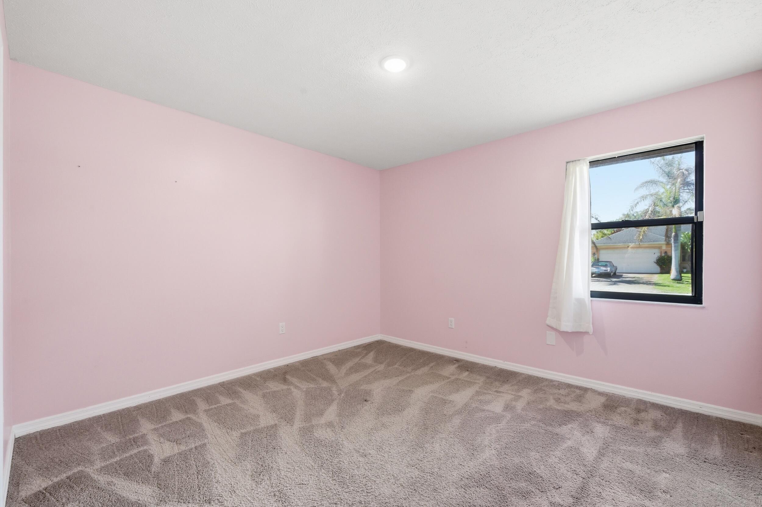 PORT ST LUCIE SECTION 18 - Residential