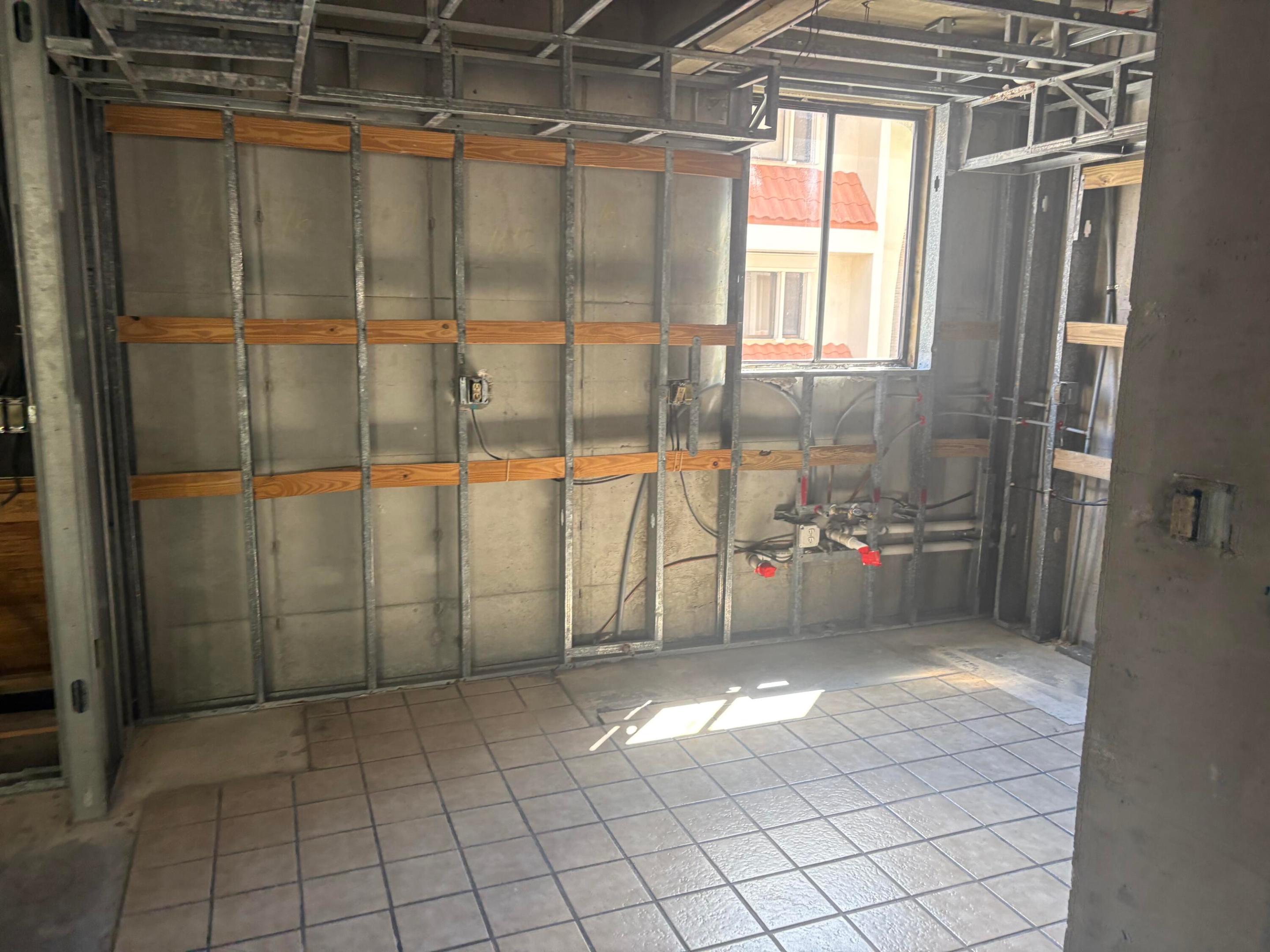 VICTORIA PARK PLACE - Residential