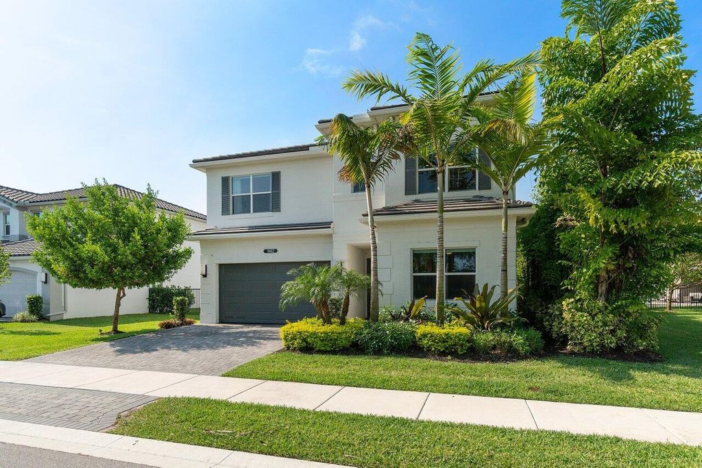 Photo of 9662 Highland Pointe Pass, Delray Beach, FL 33446 (MLS # R10798683)