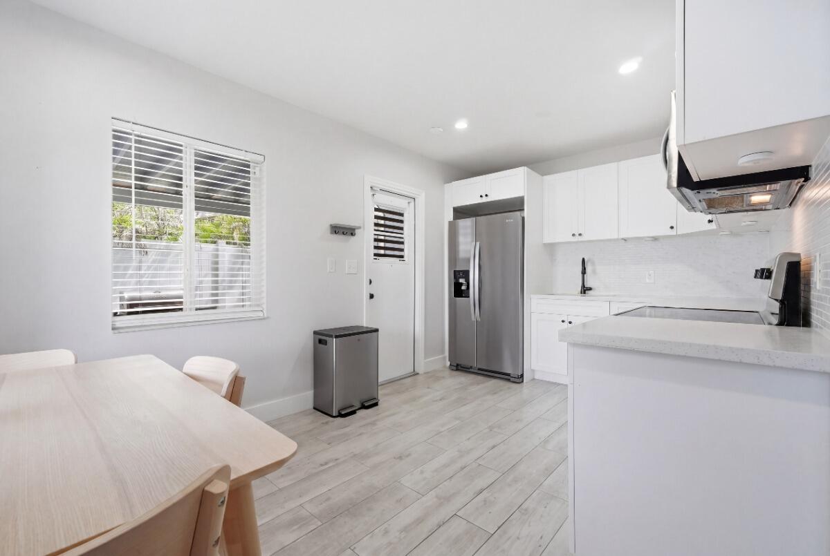 PINE CREST AMENDED PLAT - Residential Lease