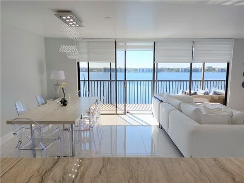 105 Lake Emerald Drive 502 Oakland Park FL 33309