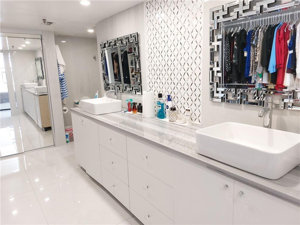 LAKE EMERALD CONDOMINIUM NO - Residential