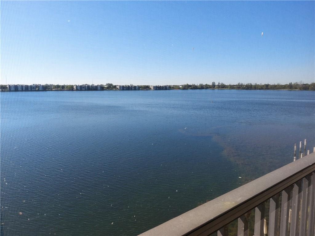 LAKE EMERALD CONDOMINIUM NO - Residential