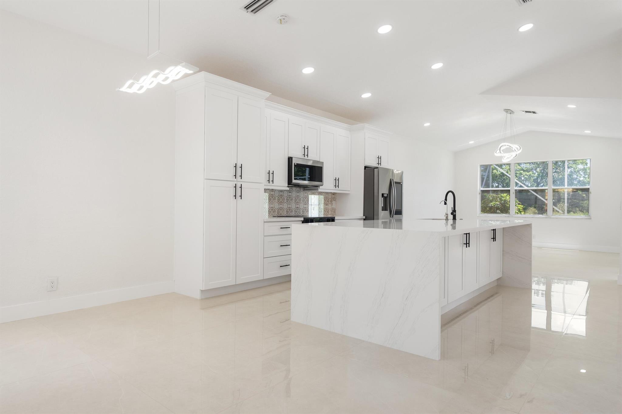 18694 Sea Turtle Lane