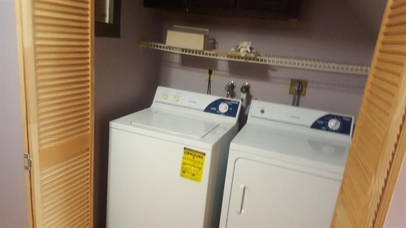 The Colonies Condo - Residential Lease