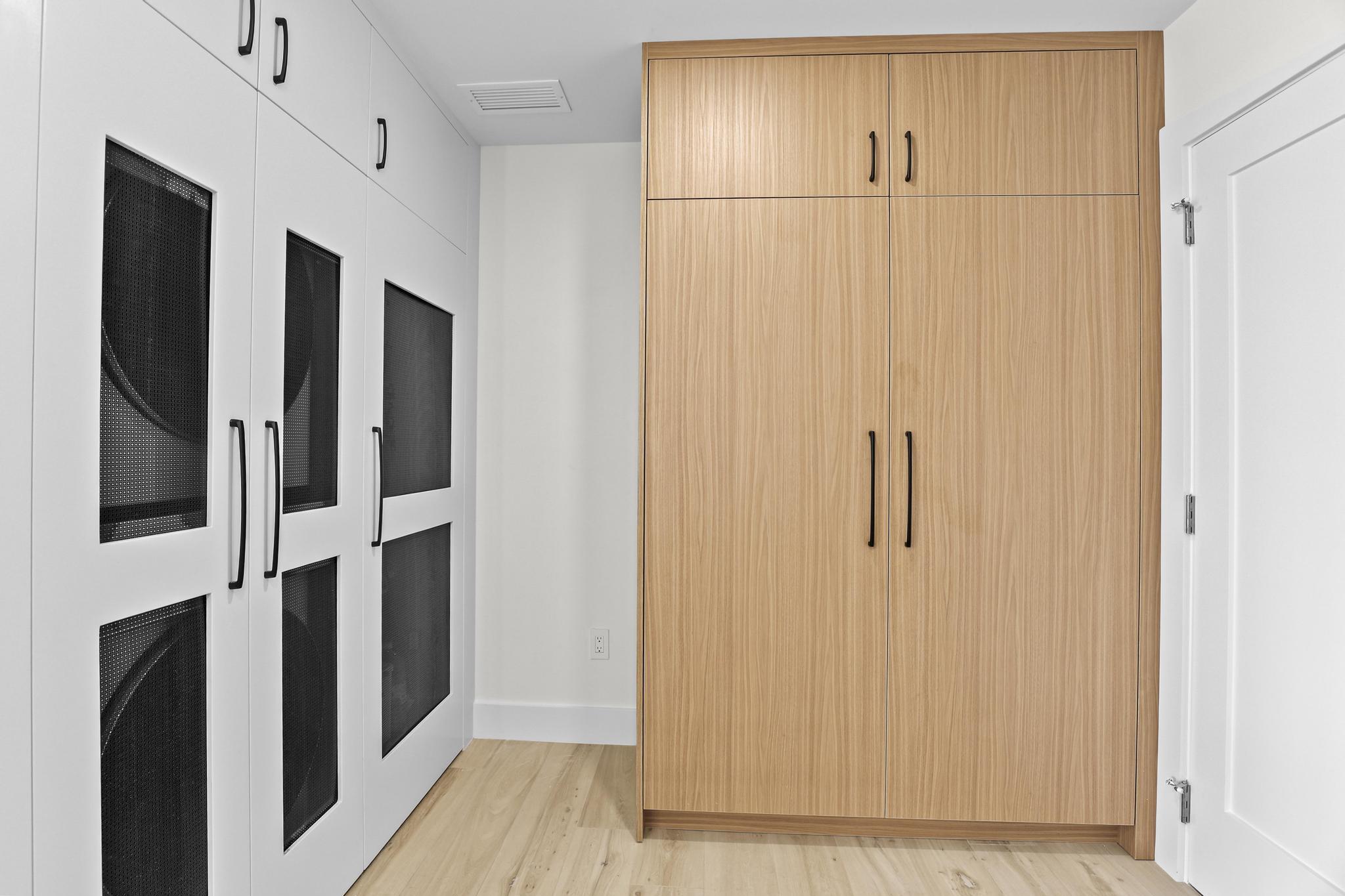 LAKE CLARKE NORTH - Residential