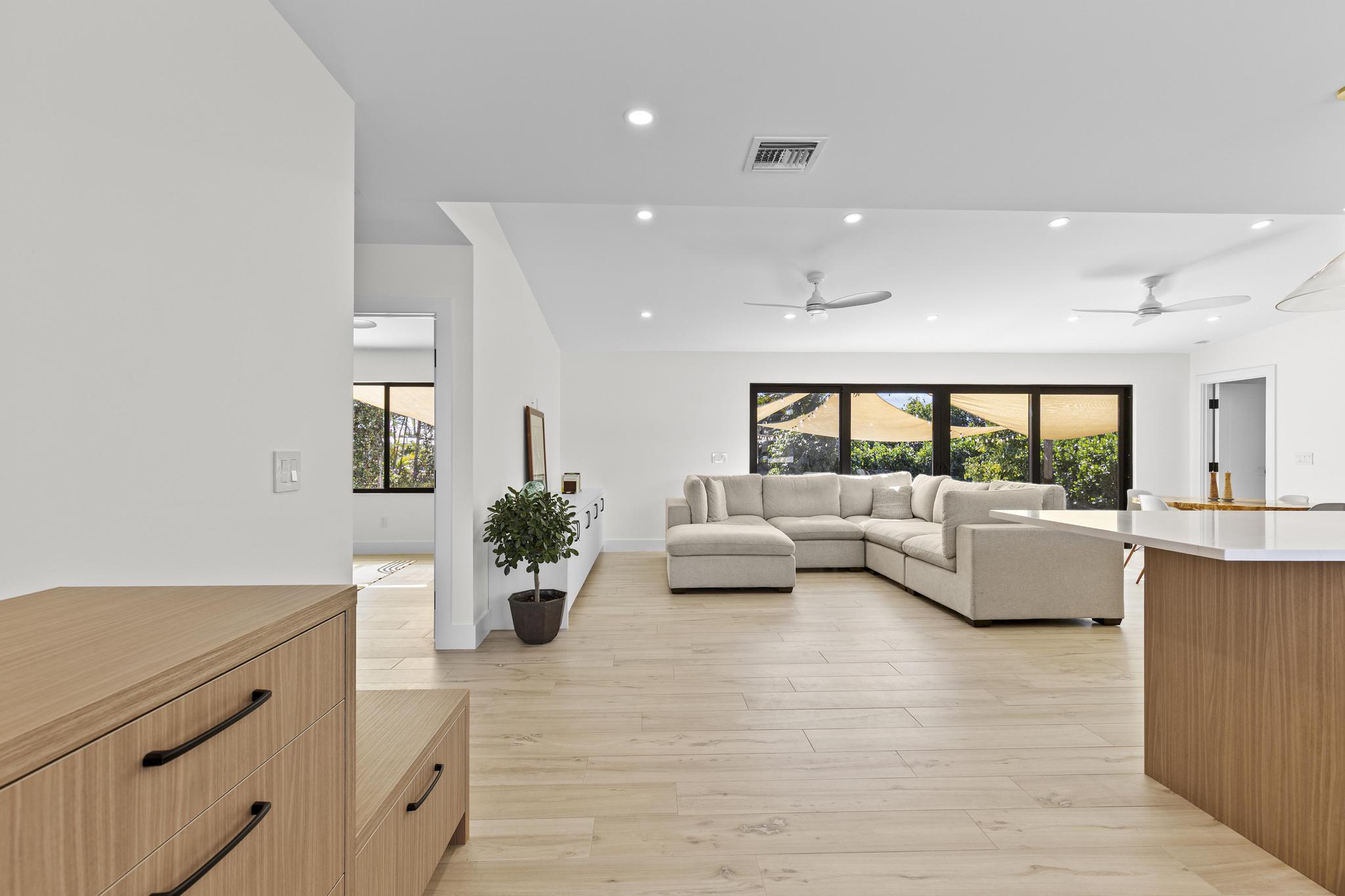 LAKE CLARKE NORTH - Residential