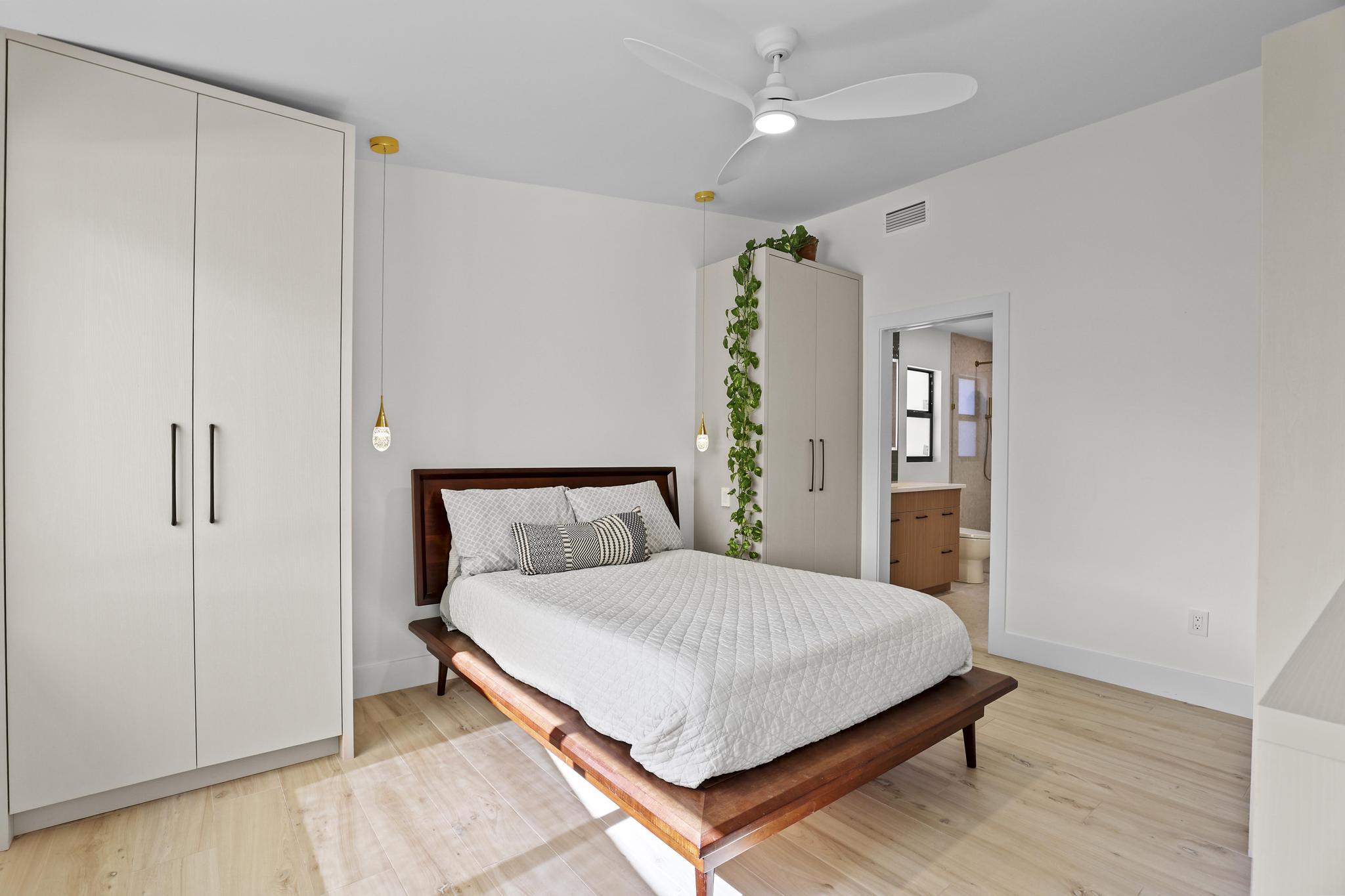 LAKE CLARKE NORTH - Residential