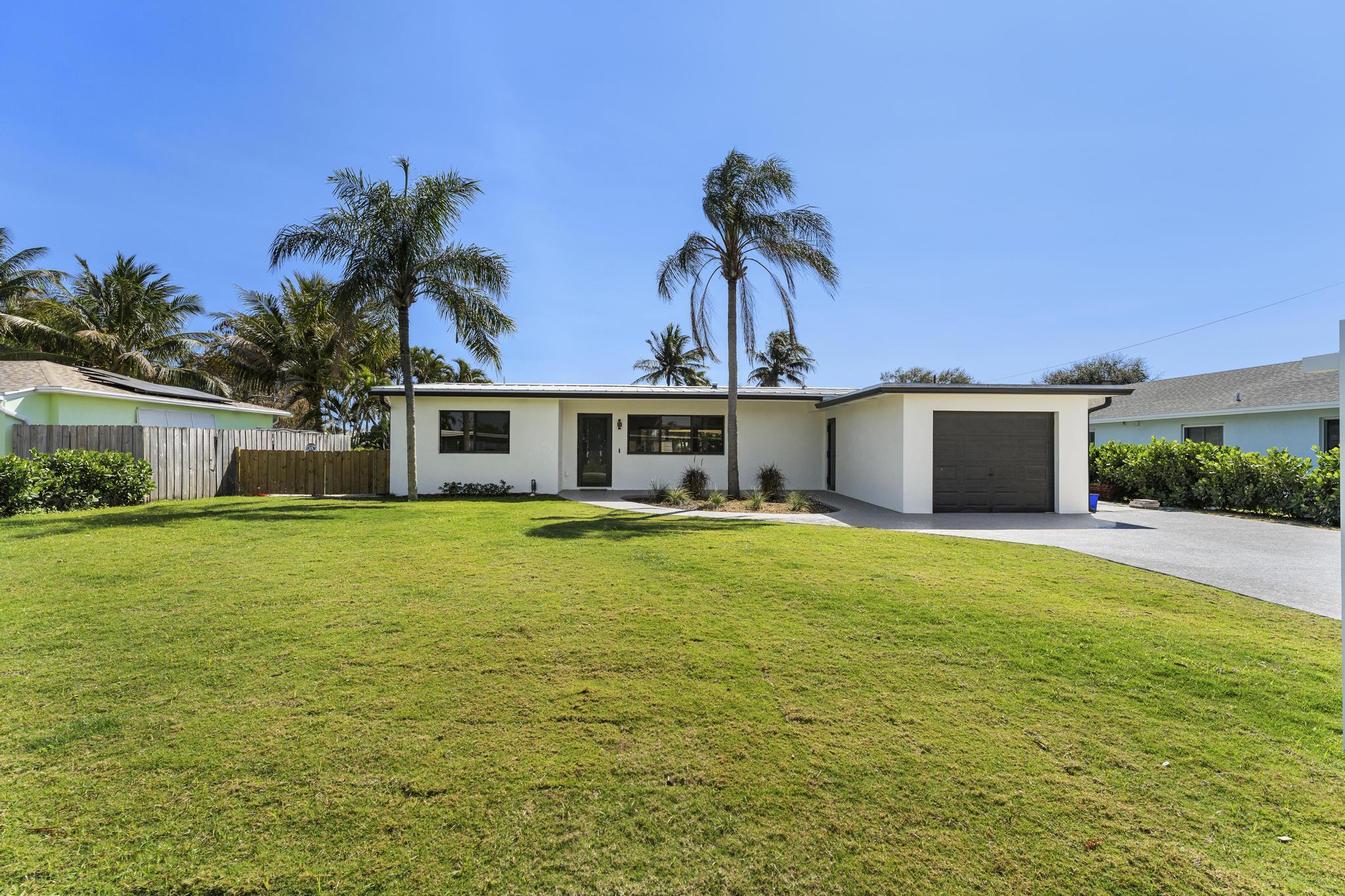 LAKE CLARKE NORTH - Residential