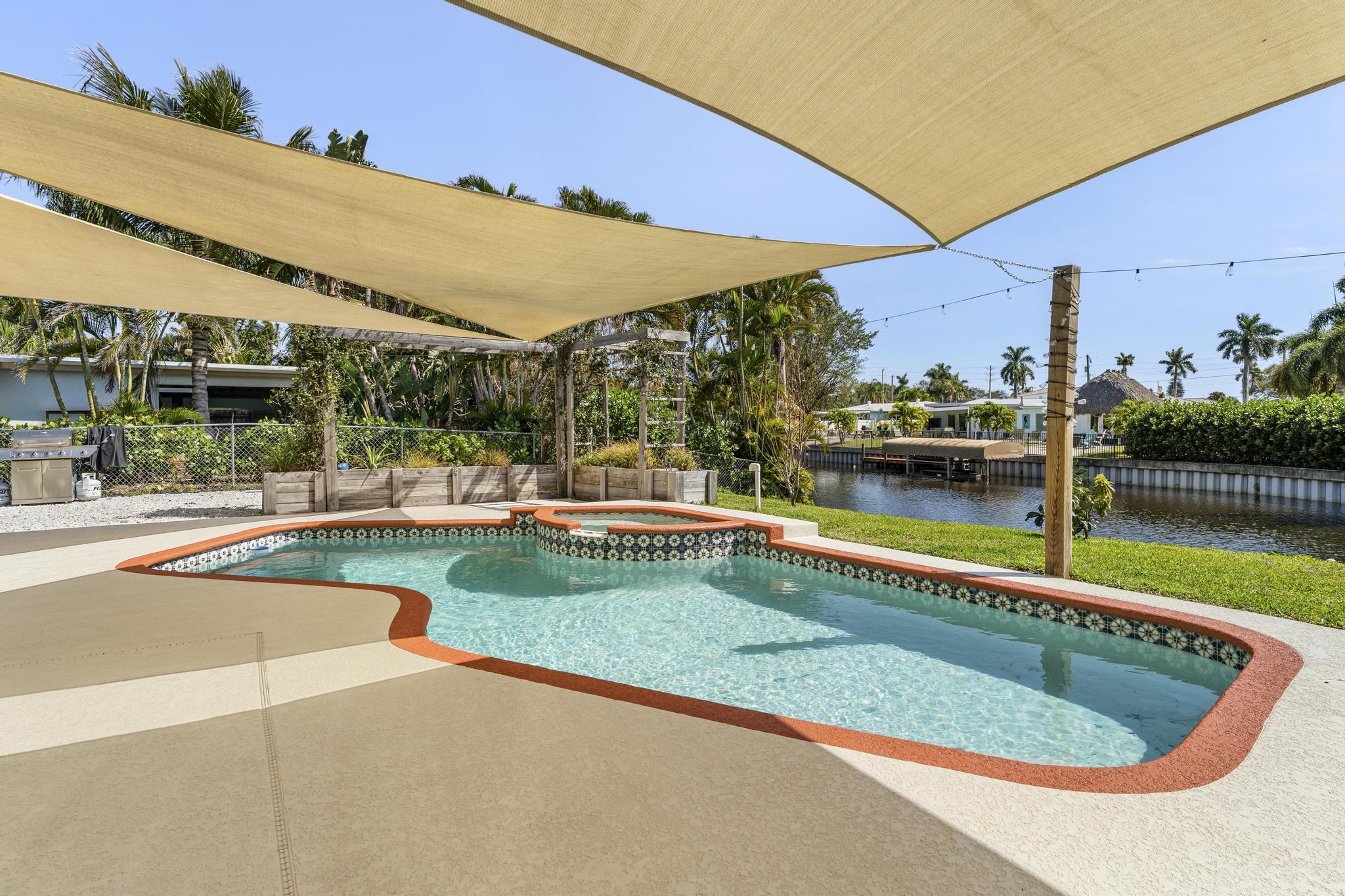 LAKE CLARKE NORTH - Residential