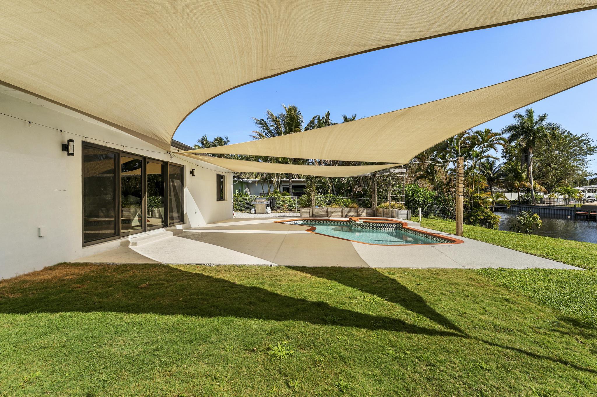 LAKE CLARKE NORTH - Residential