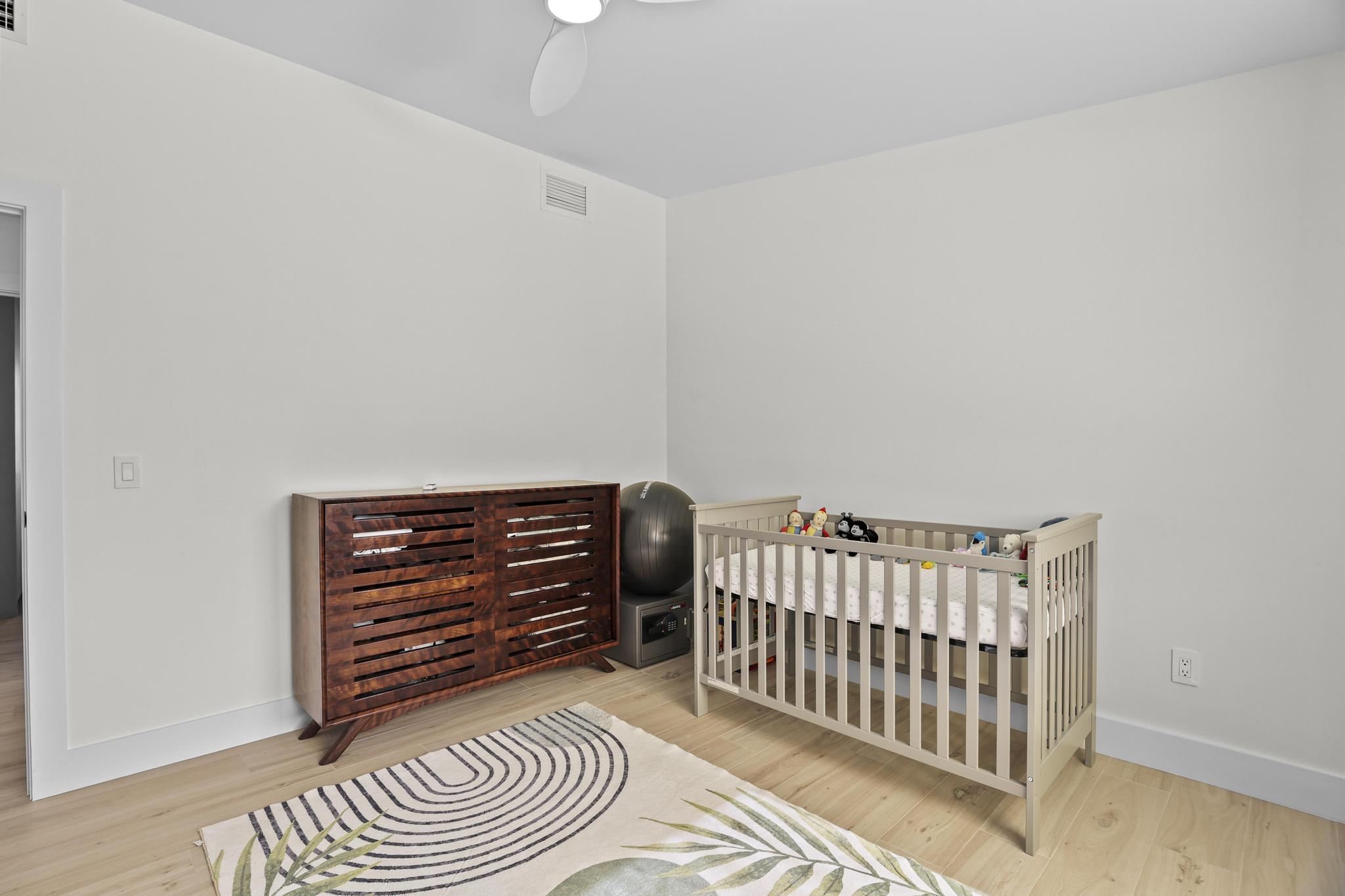 LAKE CLARKE NORTH - Residential