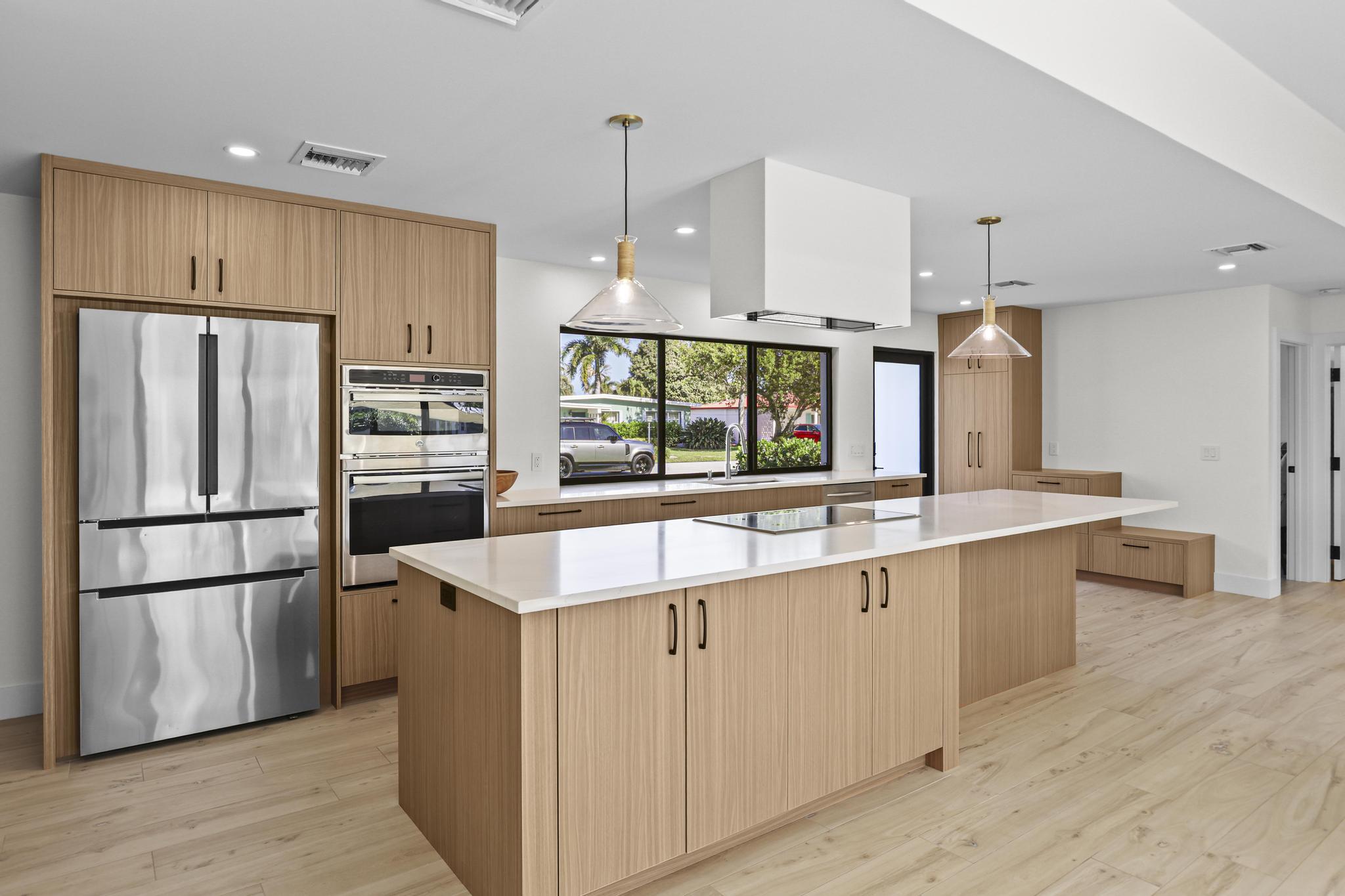 LAKE CLARKE NORTH - Residential