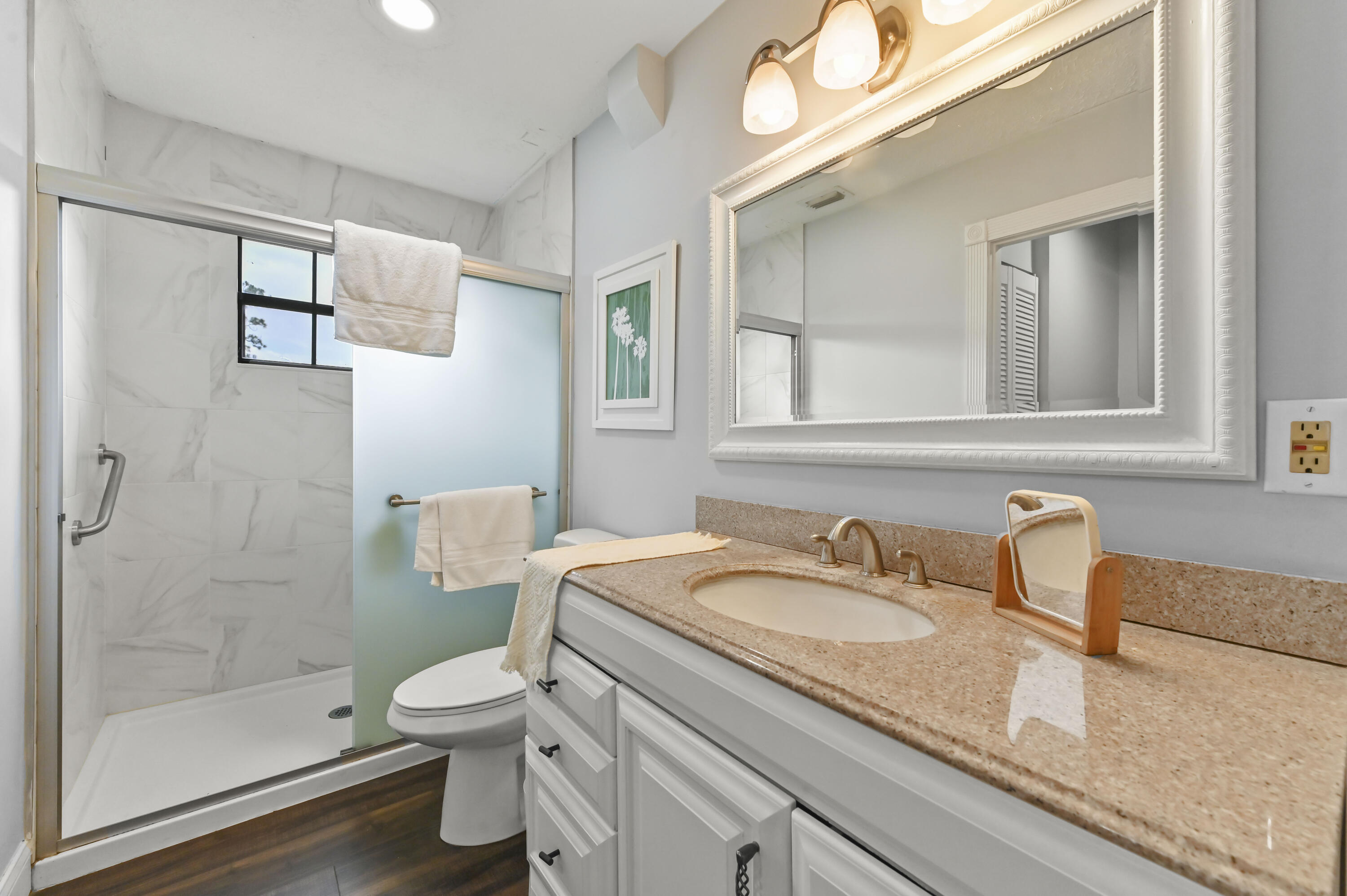 FOX TRAIL - Residential