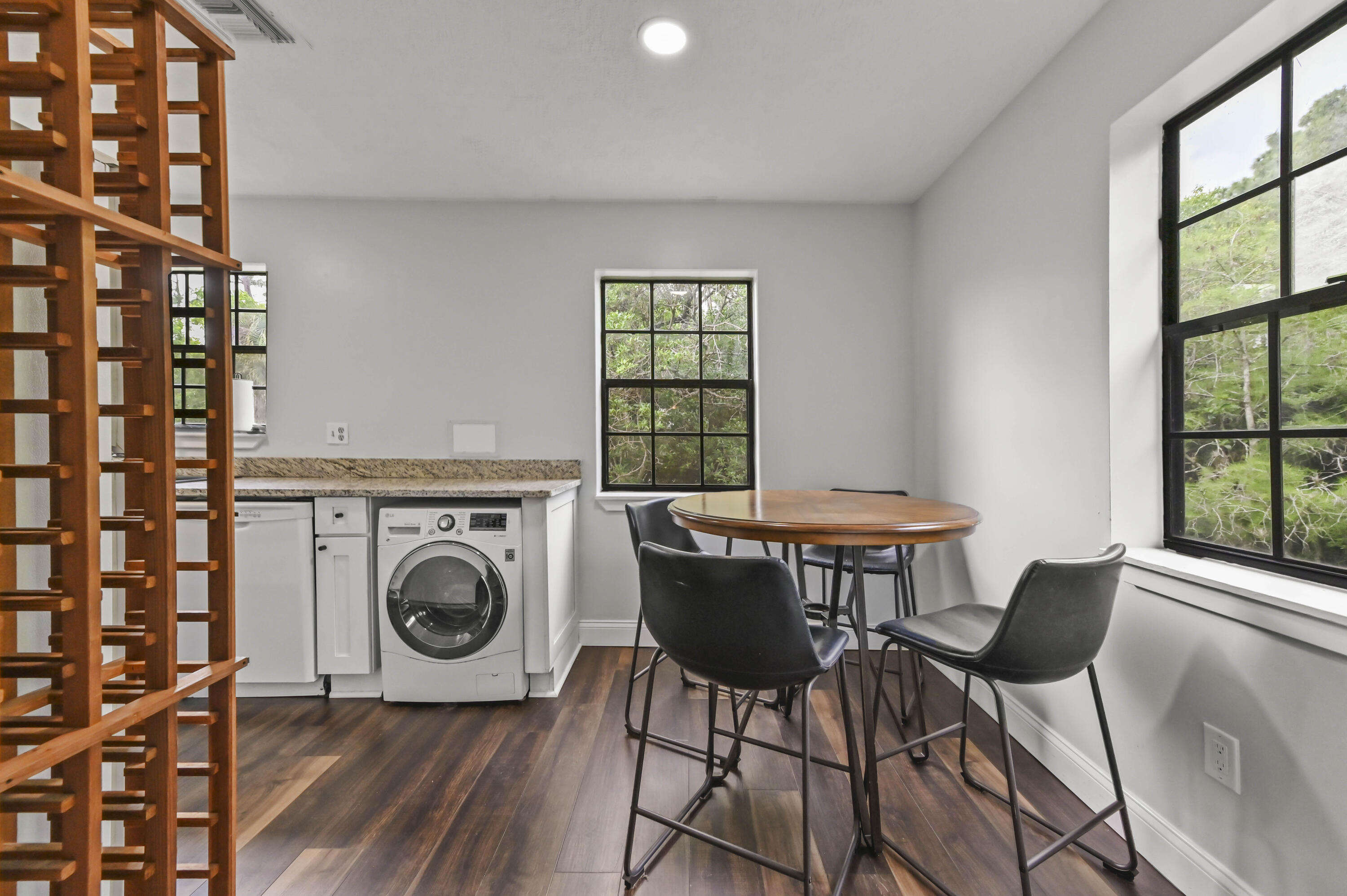 FOX TRAIL - Residential
