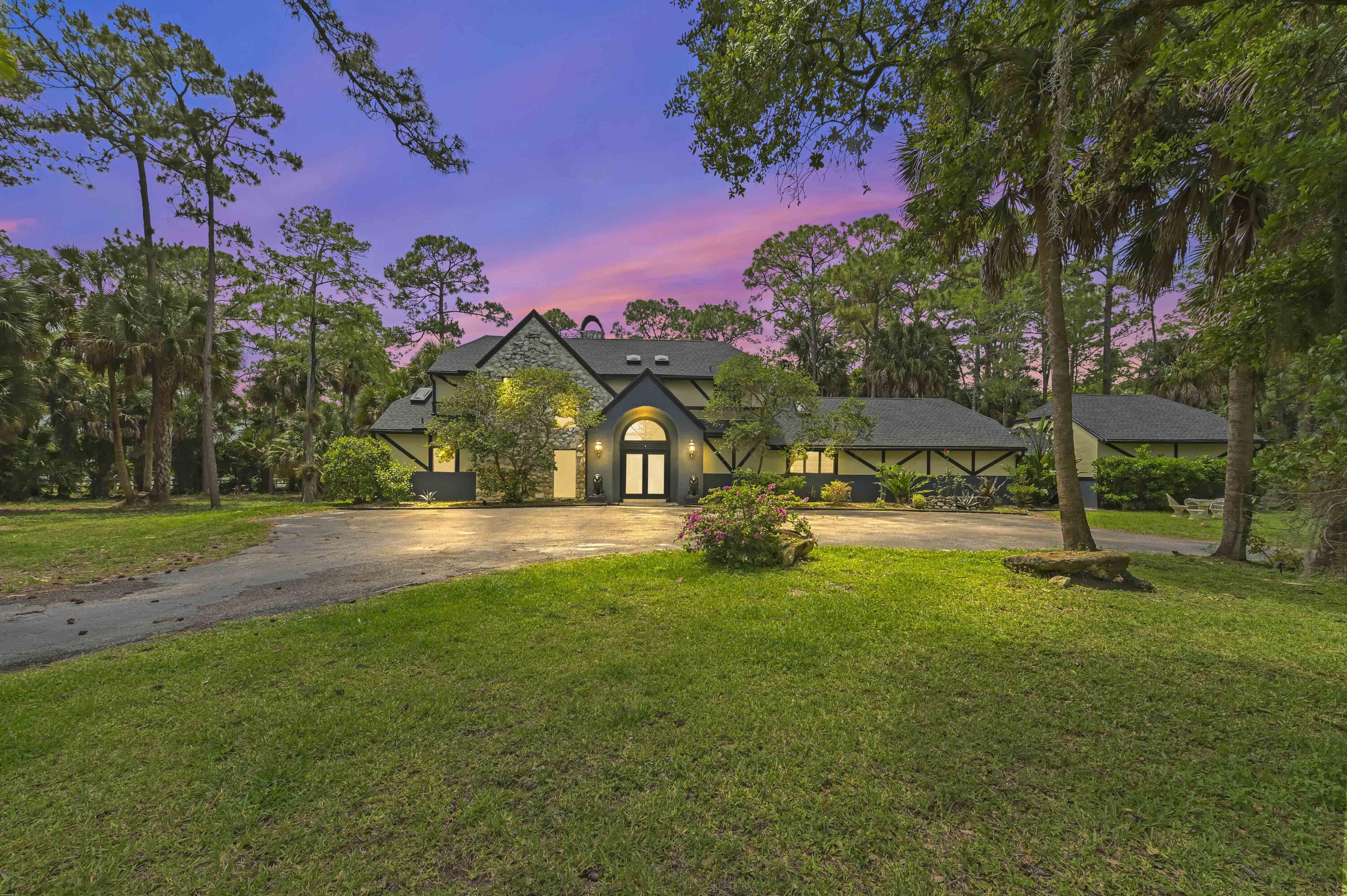 FOX TRAIL - Residential
