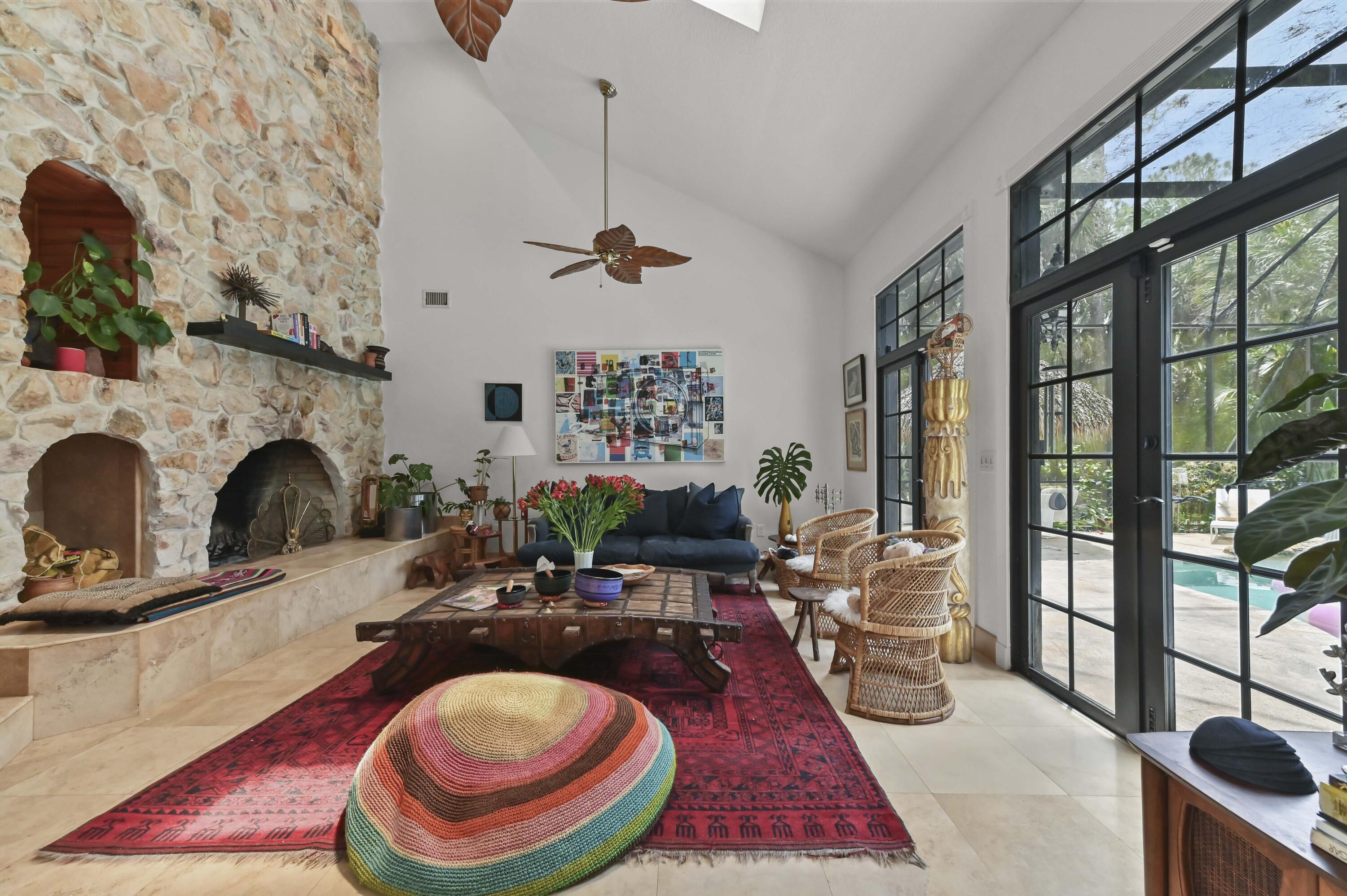 FOX TRAIL - Residential