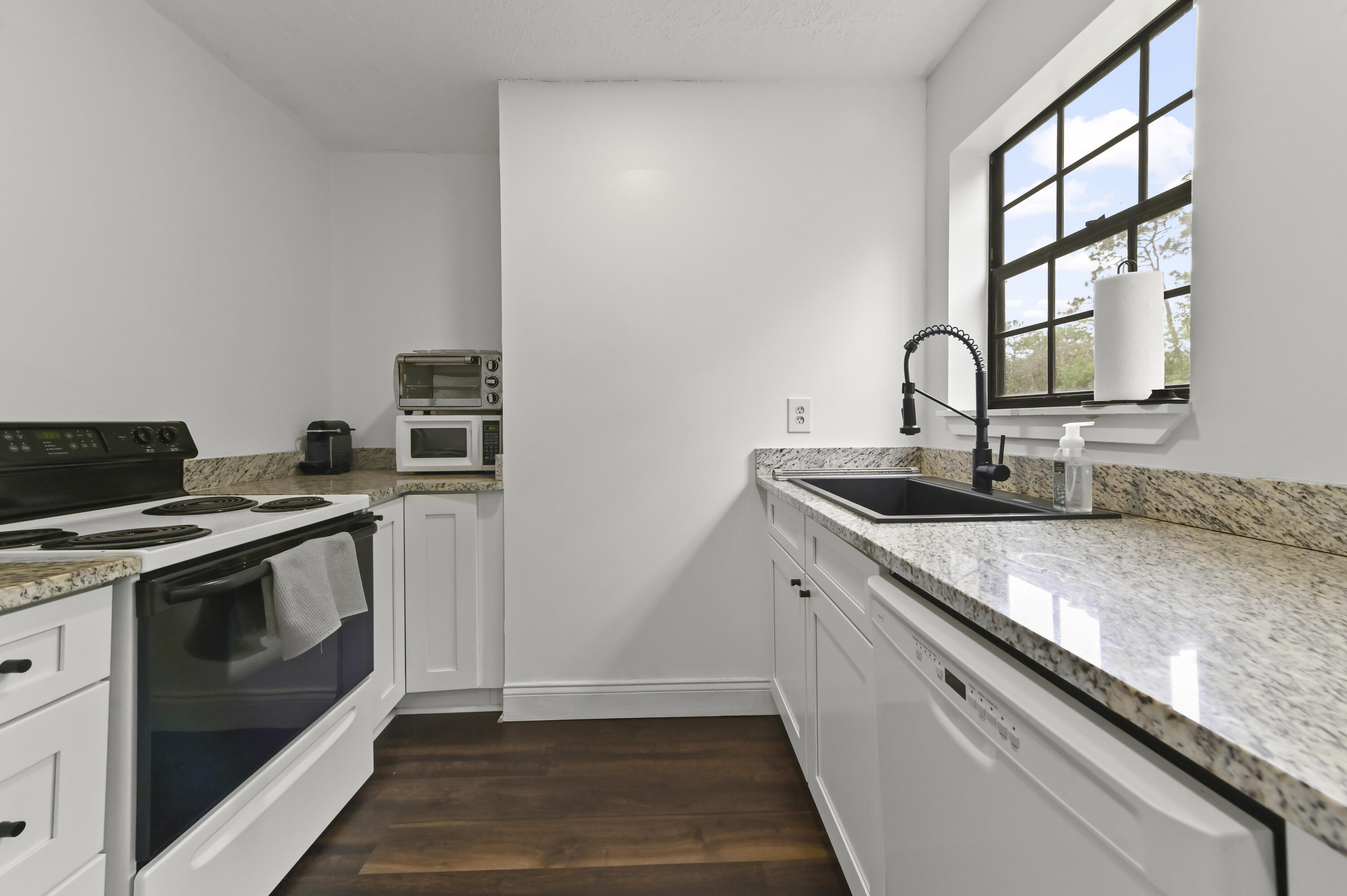 FOX TRAIL - Residential