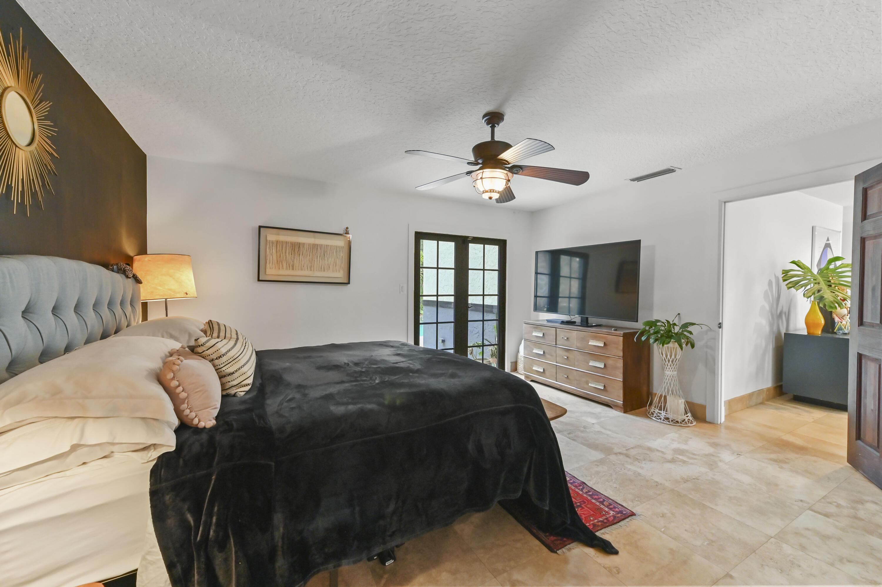 FOX TRAIL - Residential