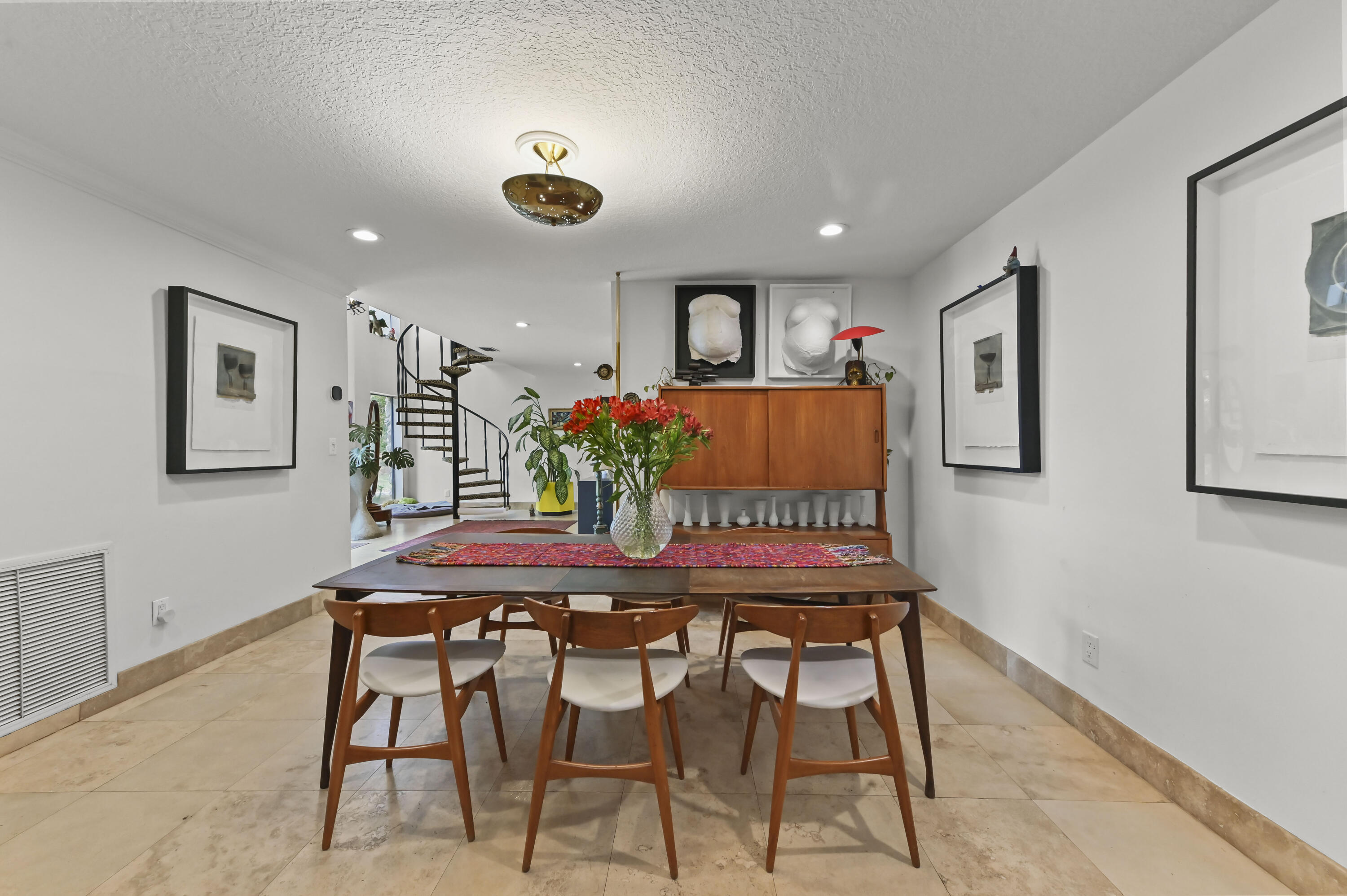 FOX TRAIL - Residential