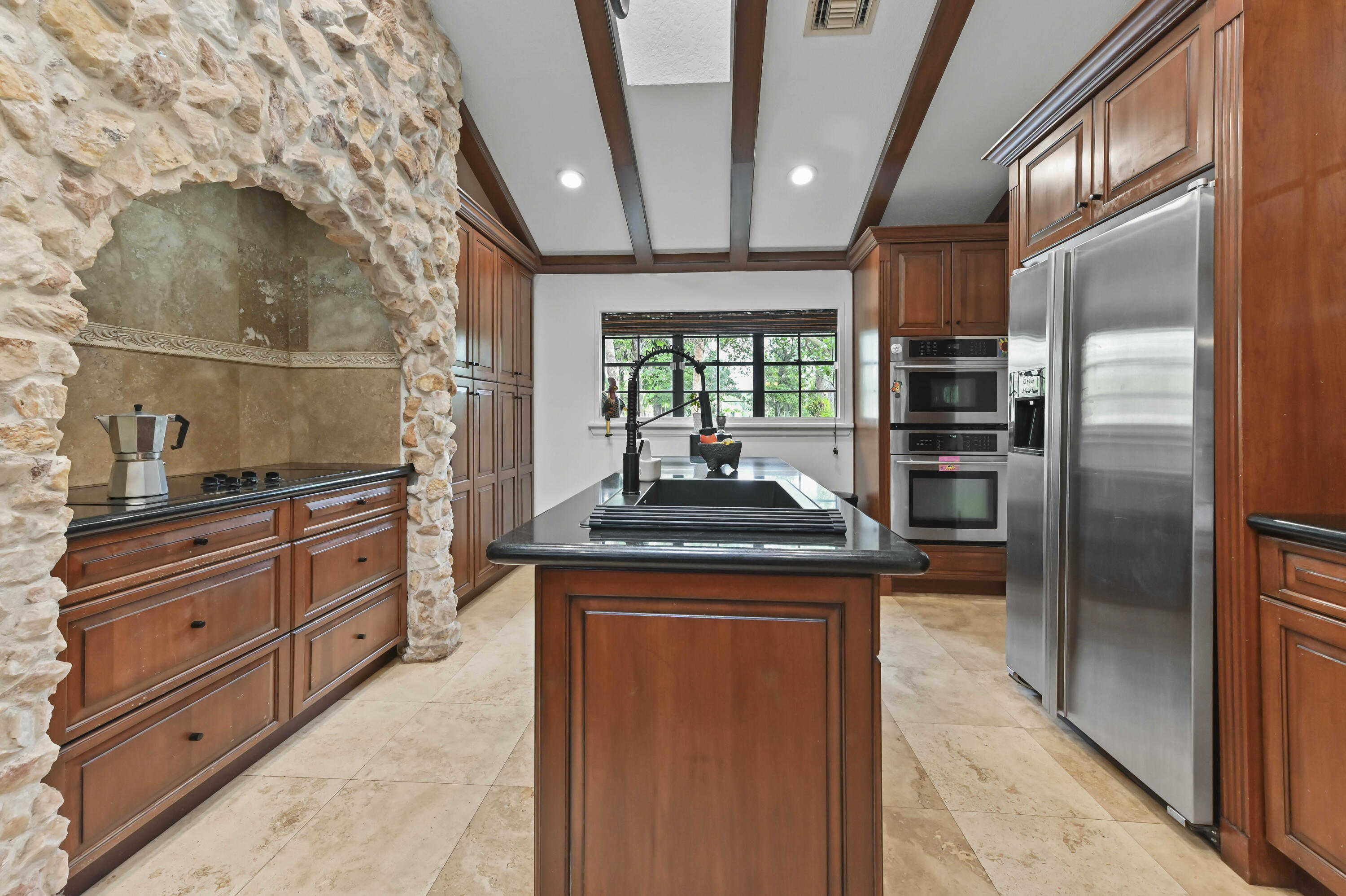 FOX TRAIL - Residential