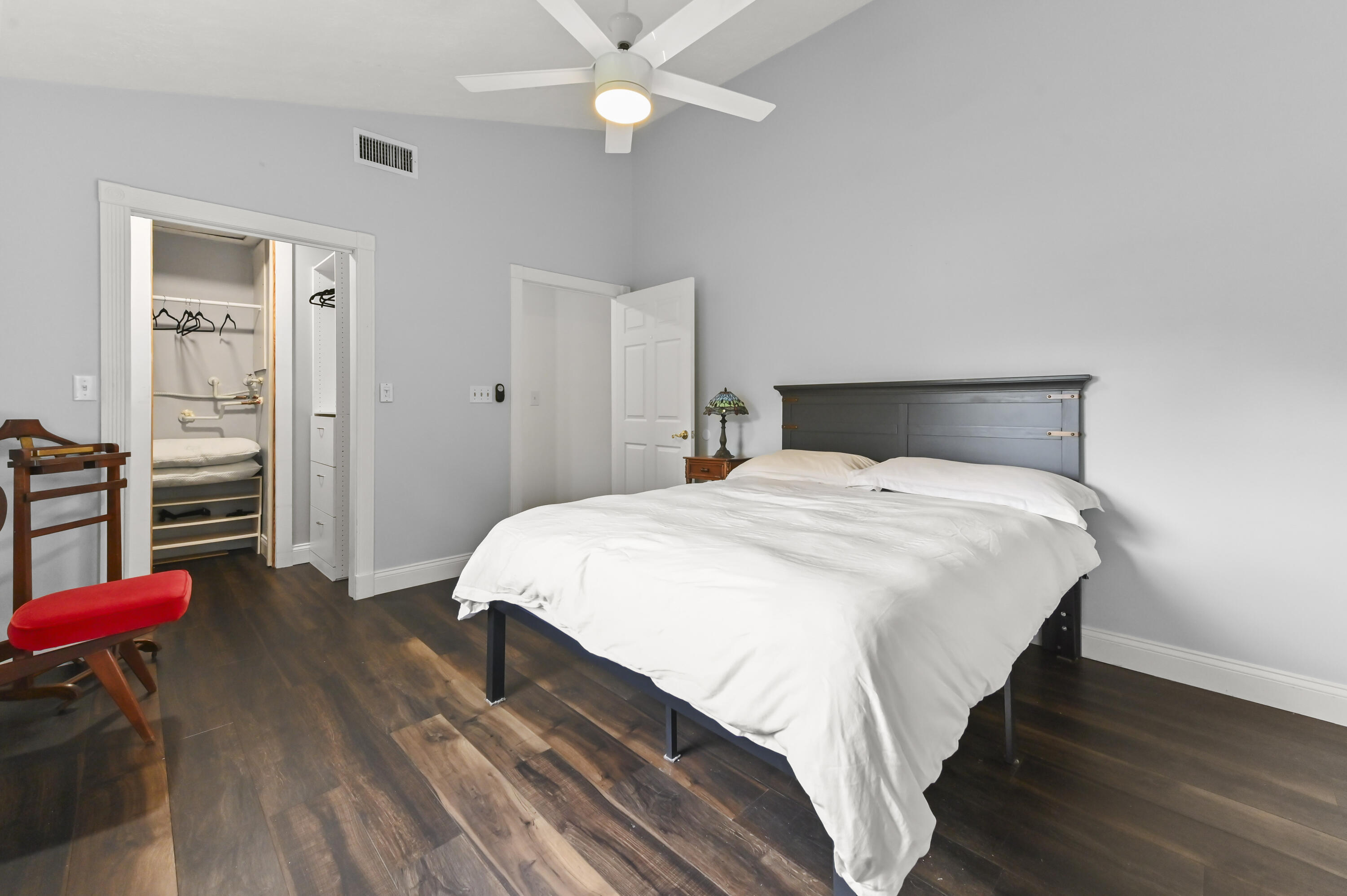 FOX TRAIL - Residential
